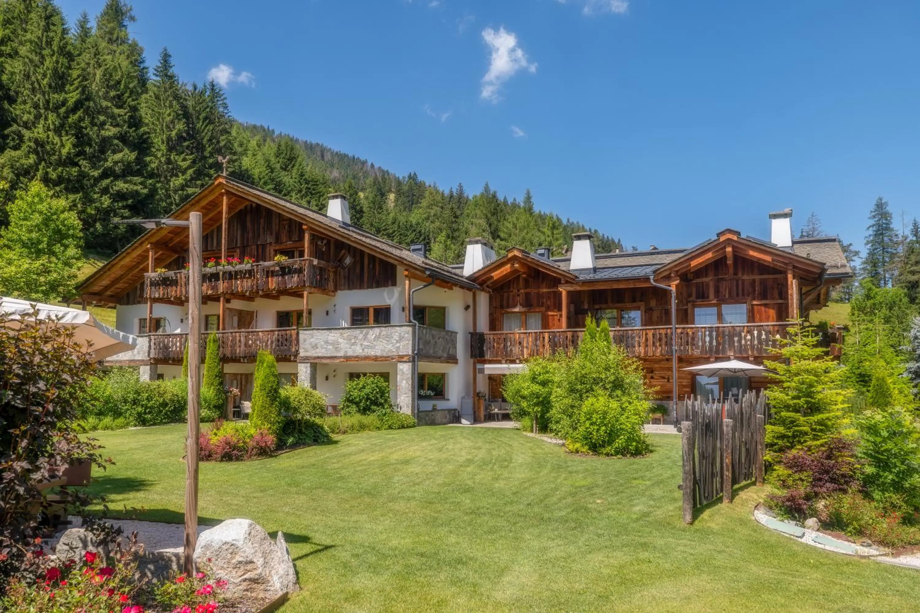 Property building in Alpine Mountain Chalet