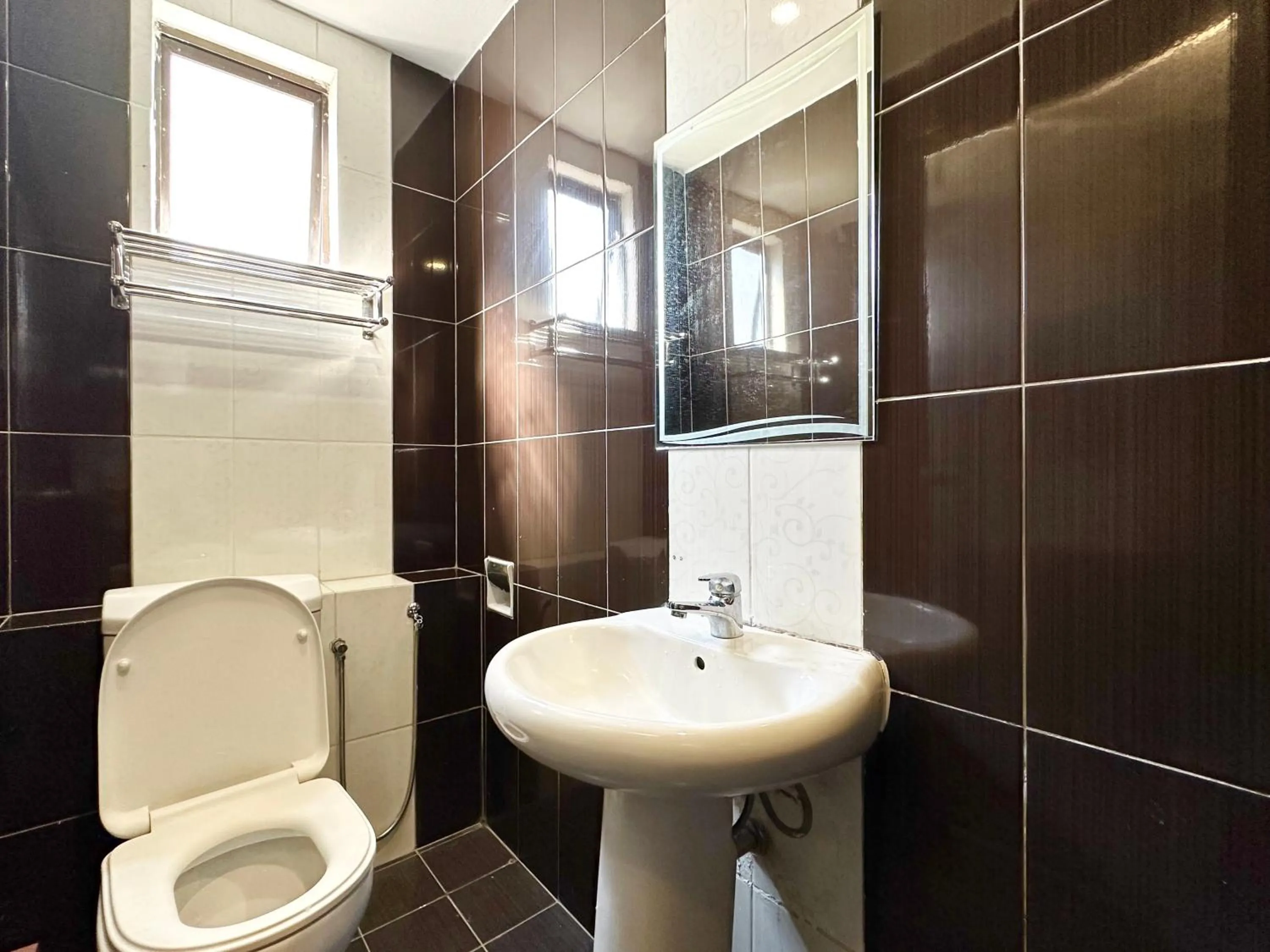 Shower in Park Hotel