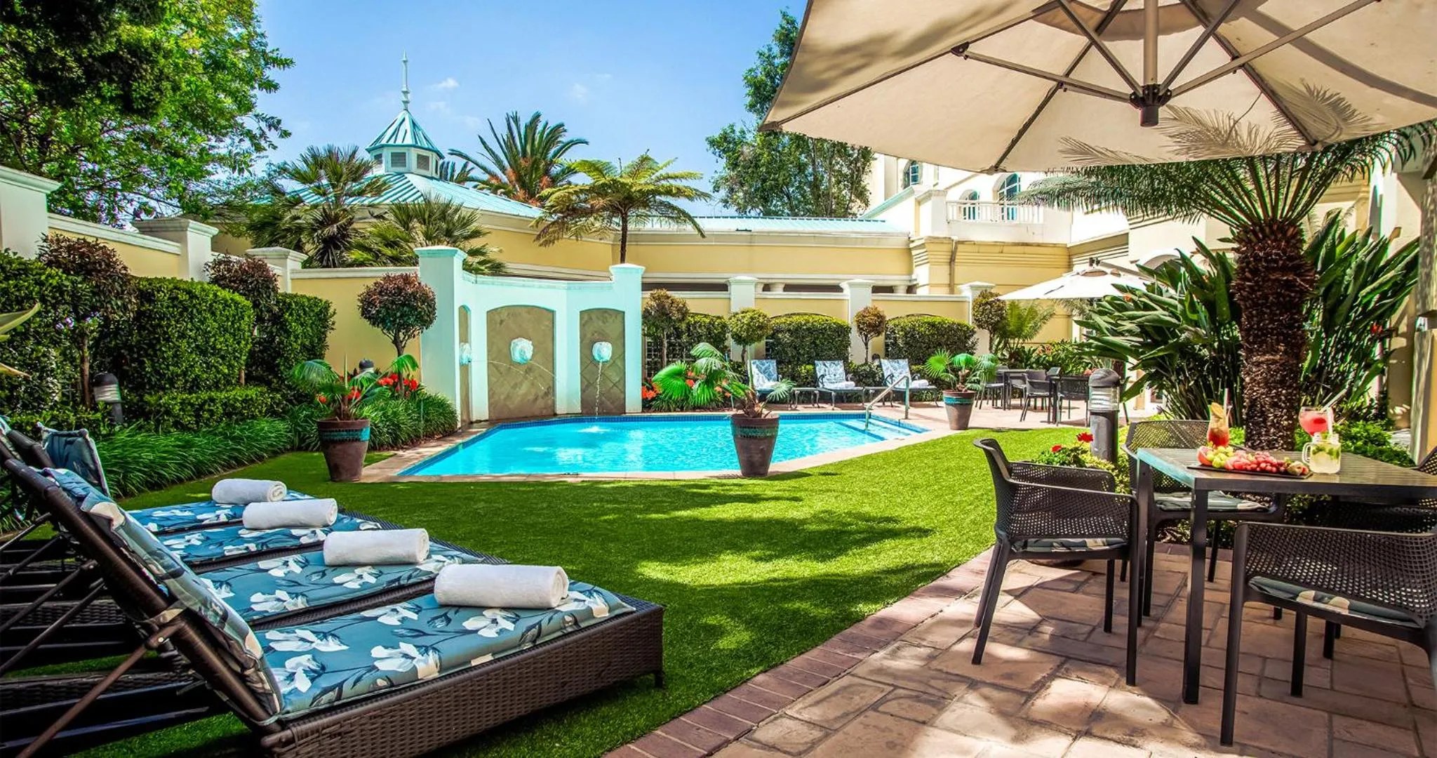 Swimming pool in The Ridge Hotel