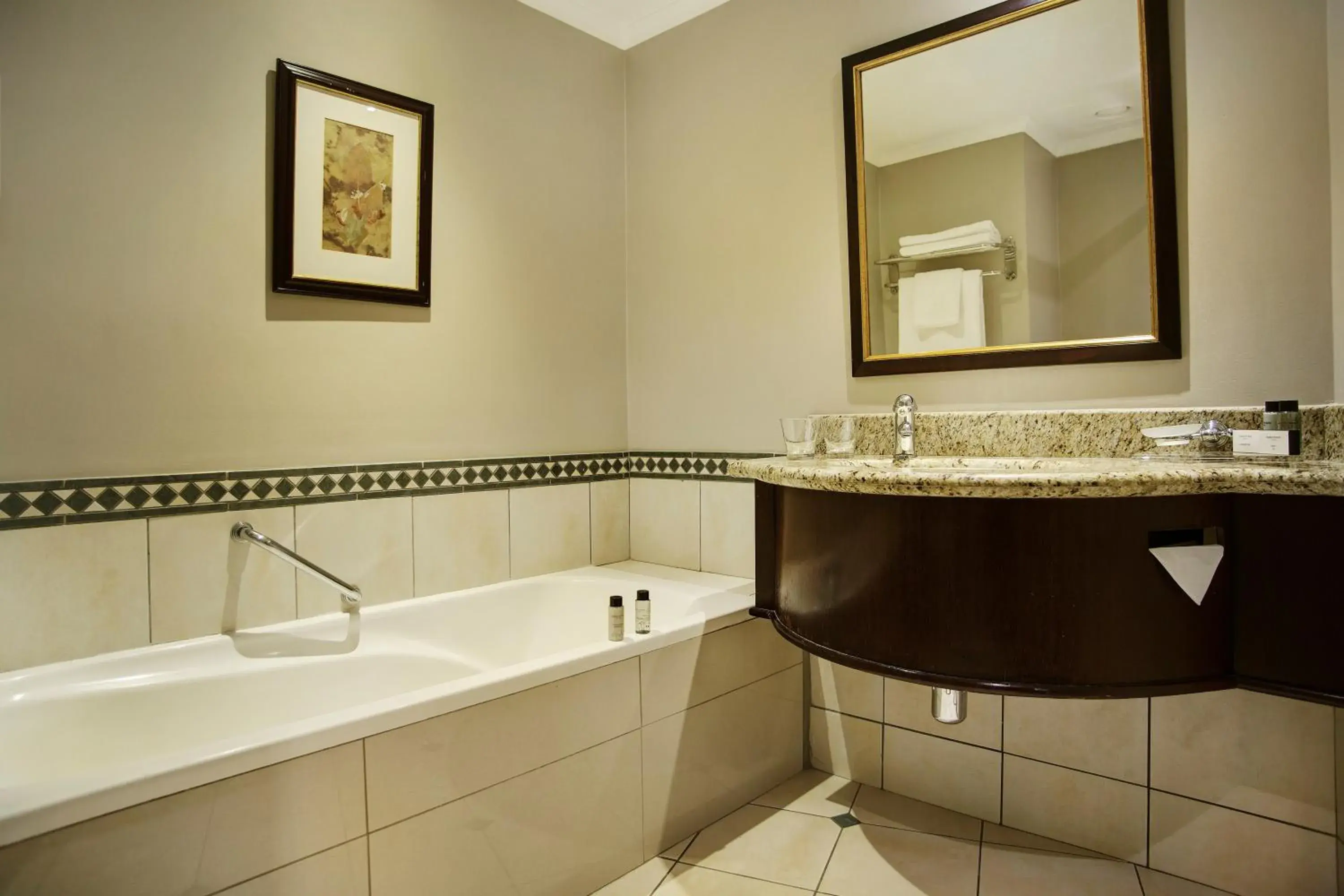 Standard Double or Twin Room in The Ridge Hotel Standard Double or Twin Room in The Ridge Hotel