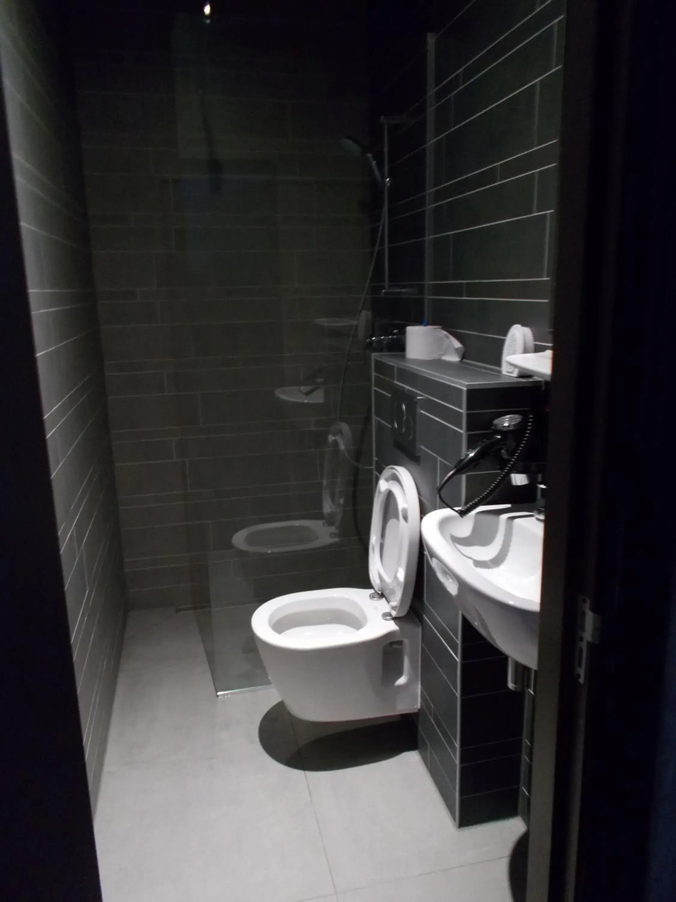 Bed in 8-Bed Mixed Dormitory Room in Urban City Centre Hostel Bed in 8-Bed Mixed Dormitory Room in Urban City Centre Hostel