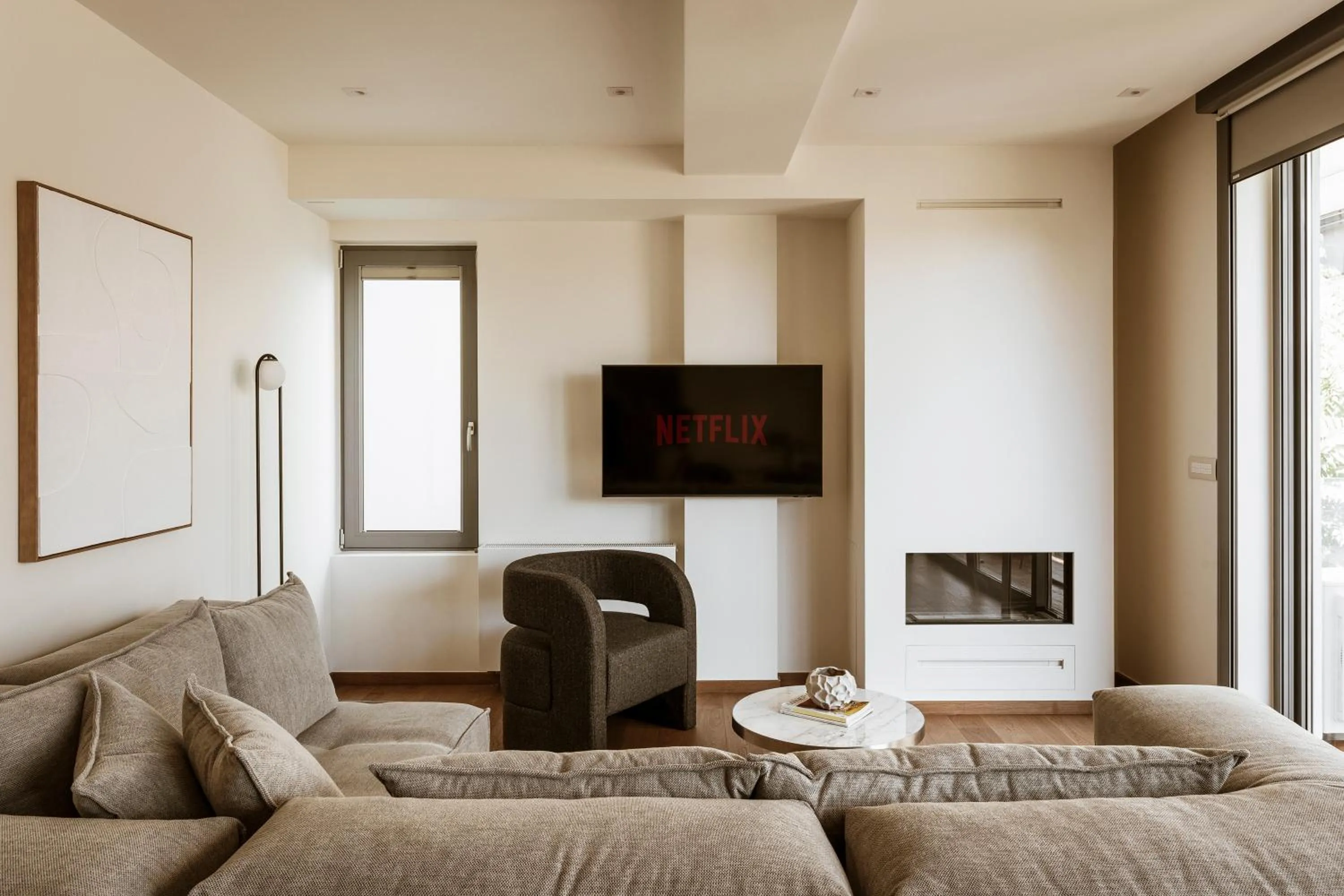 TV and multimedia in Likno Athens