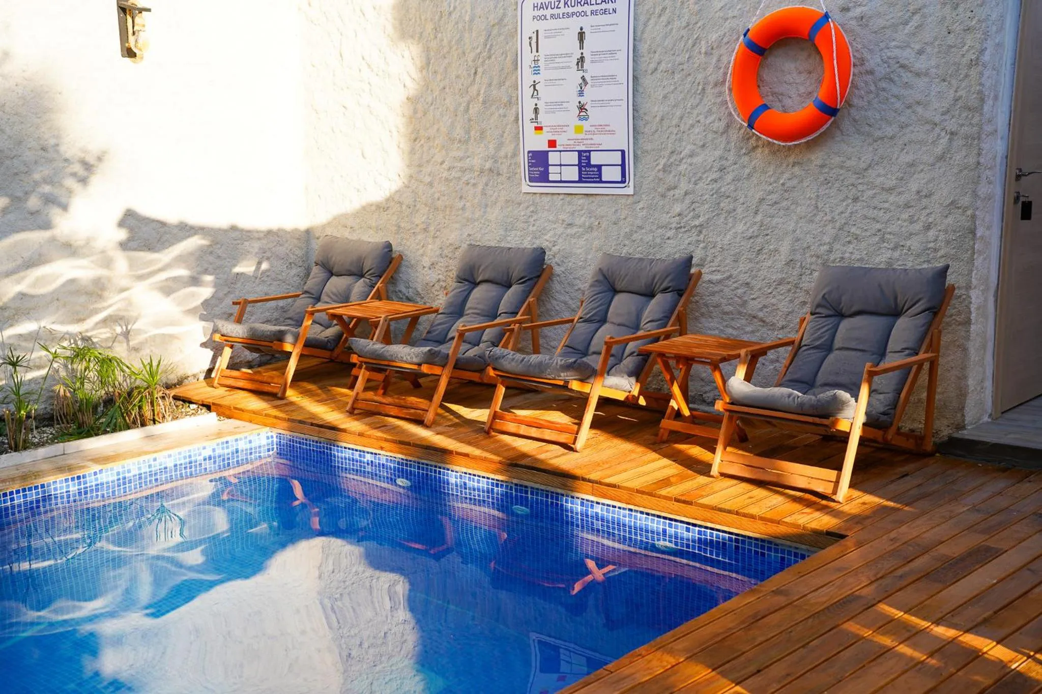 Swimming pool in Kekik Alaçatı Otel