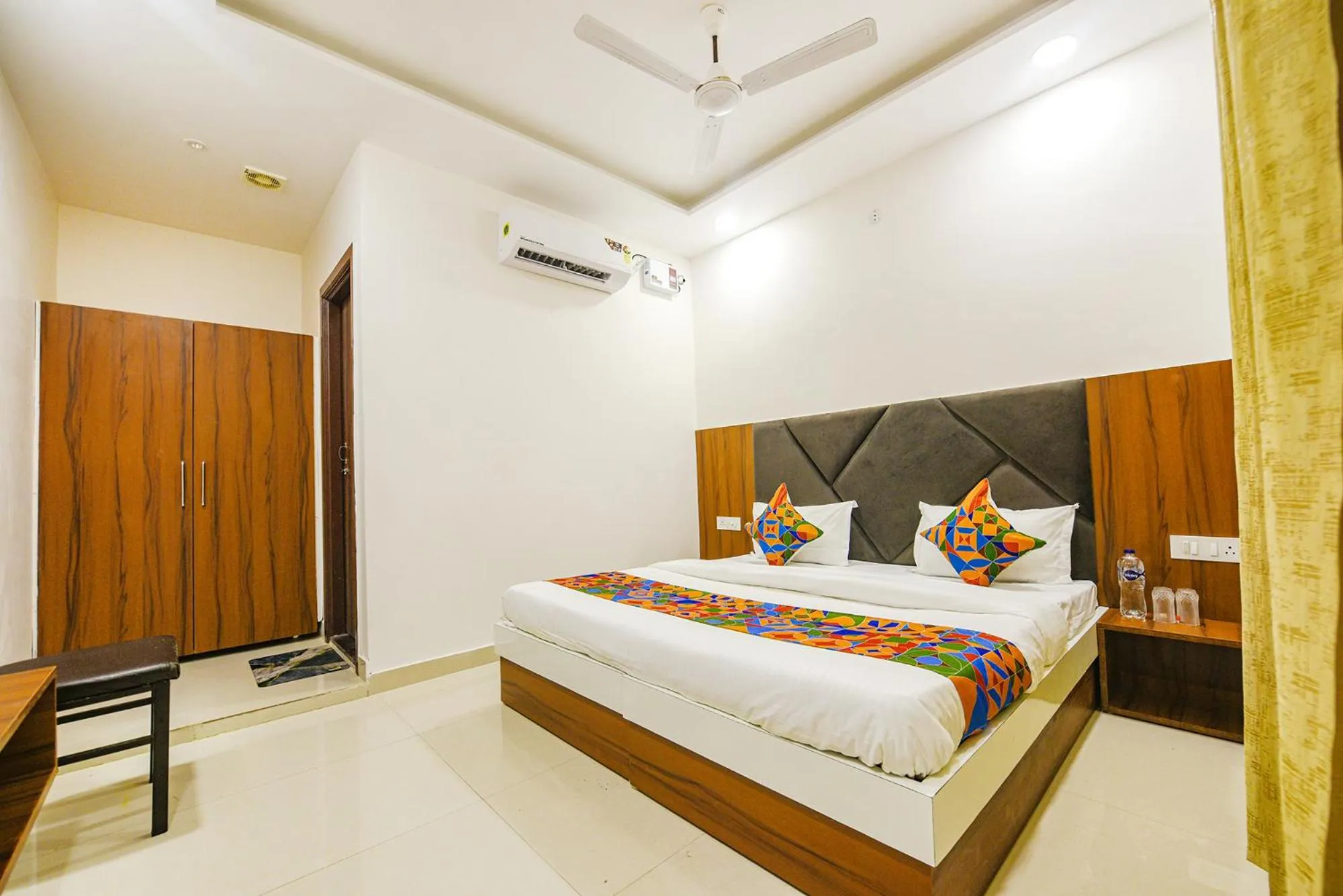 Bed in FabHotel Solace Inn