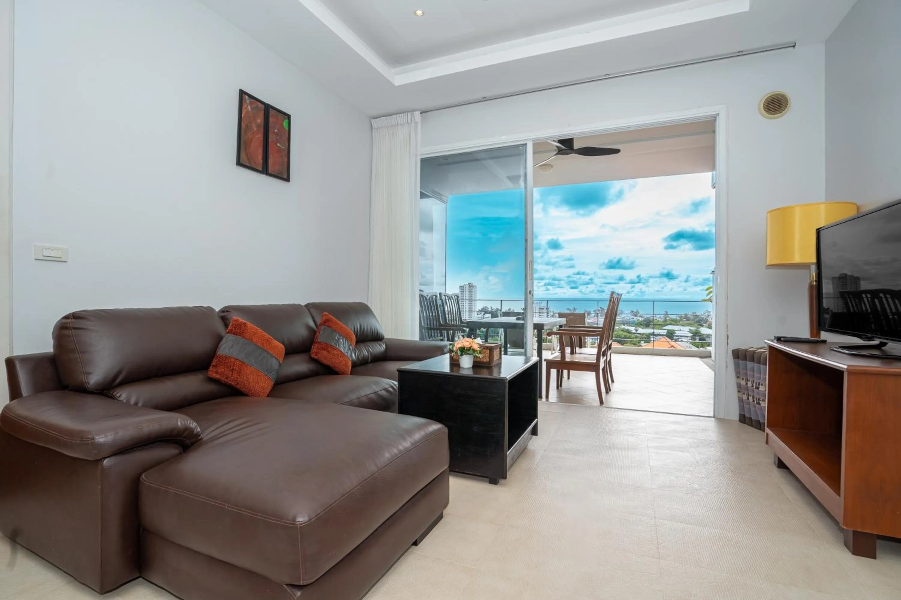 Communal lounge/ TV room in Hillside Seaview Residence