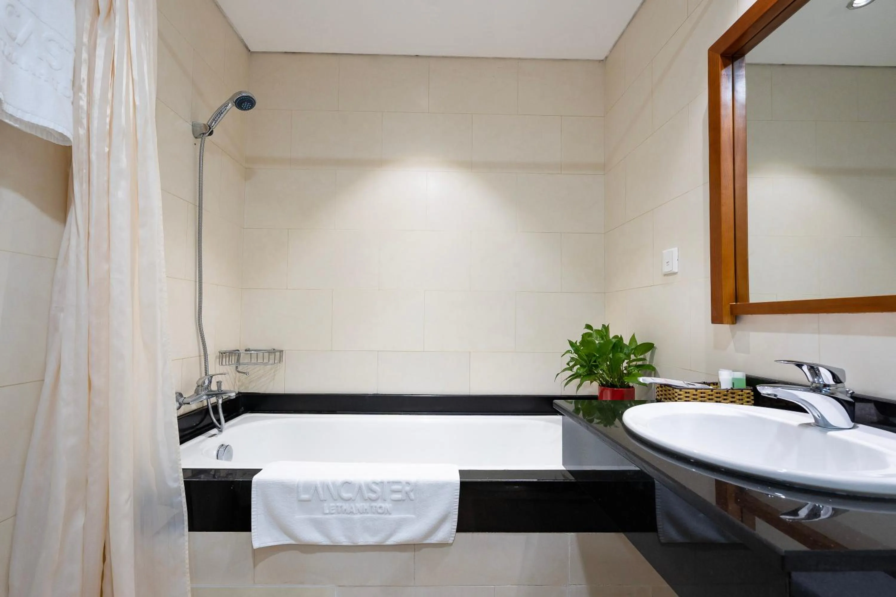 Bath in Lancaster Ho Chi Minh Serviced Apartment Official