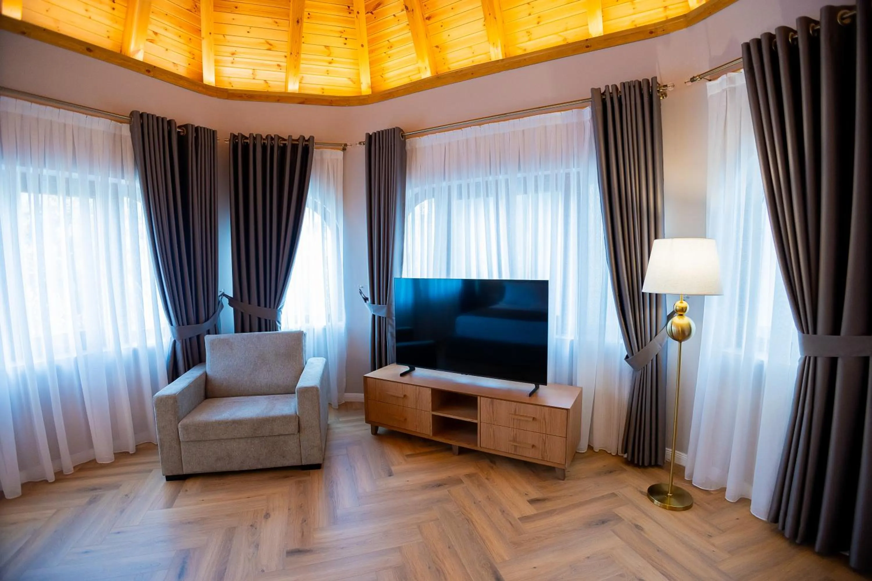 Hotel Vila 101-New Bazaar