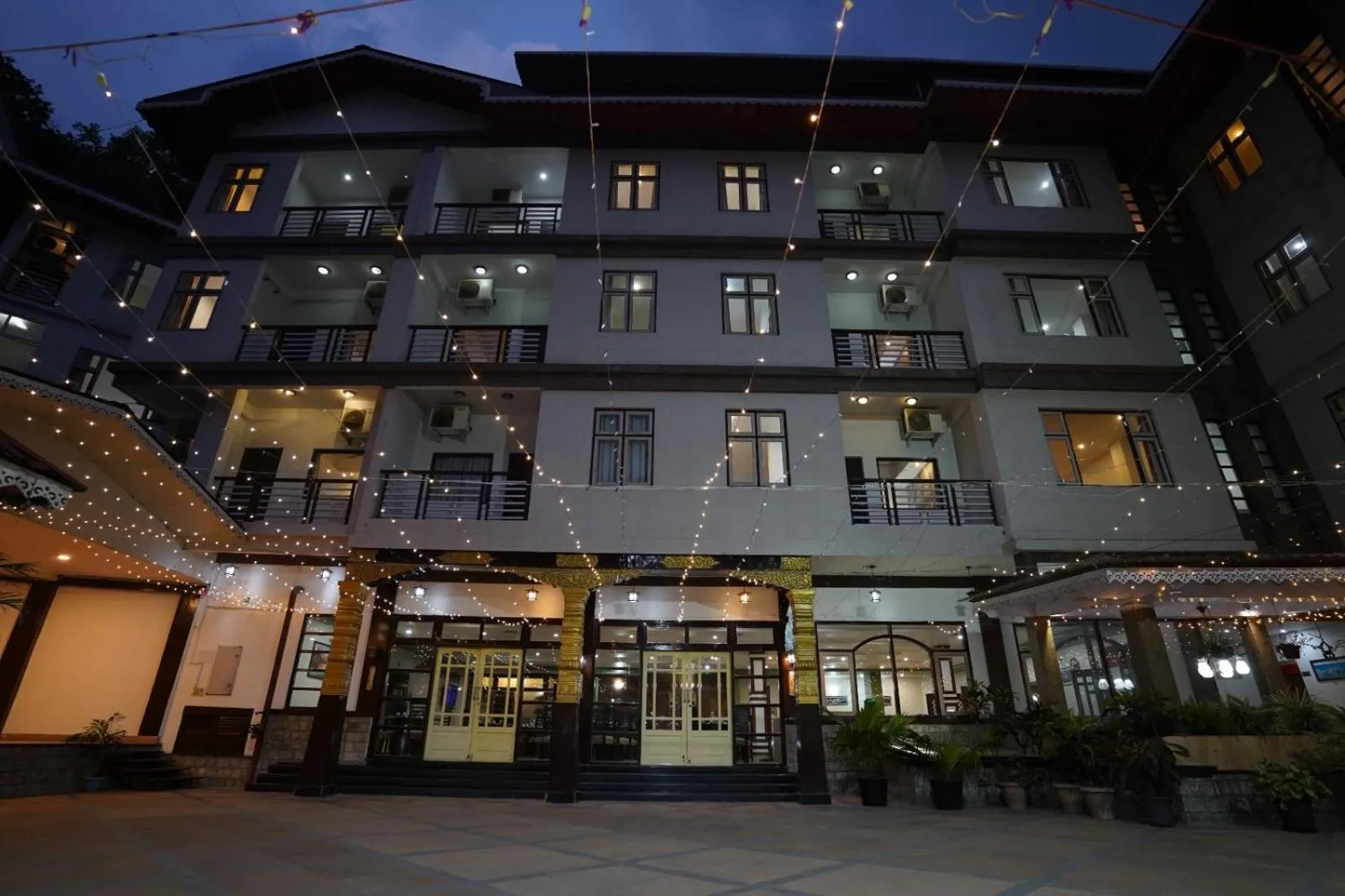 Night in Terrace Valley Hotel