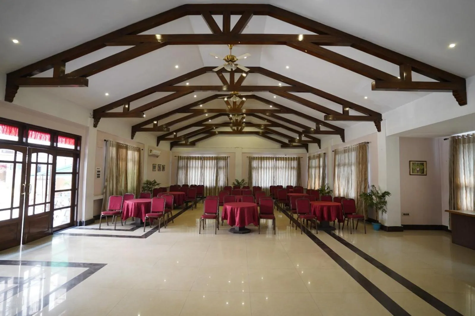 Banquet/Function facilities in Terrace Valley Hotel
