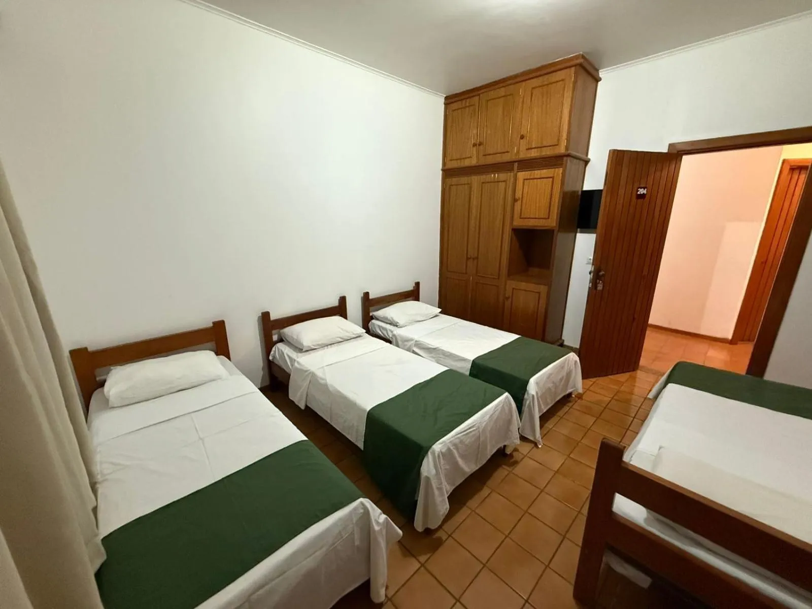 Photo of the whole room, Bed in Hotel Santa Catarina