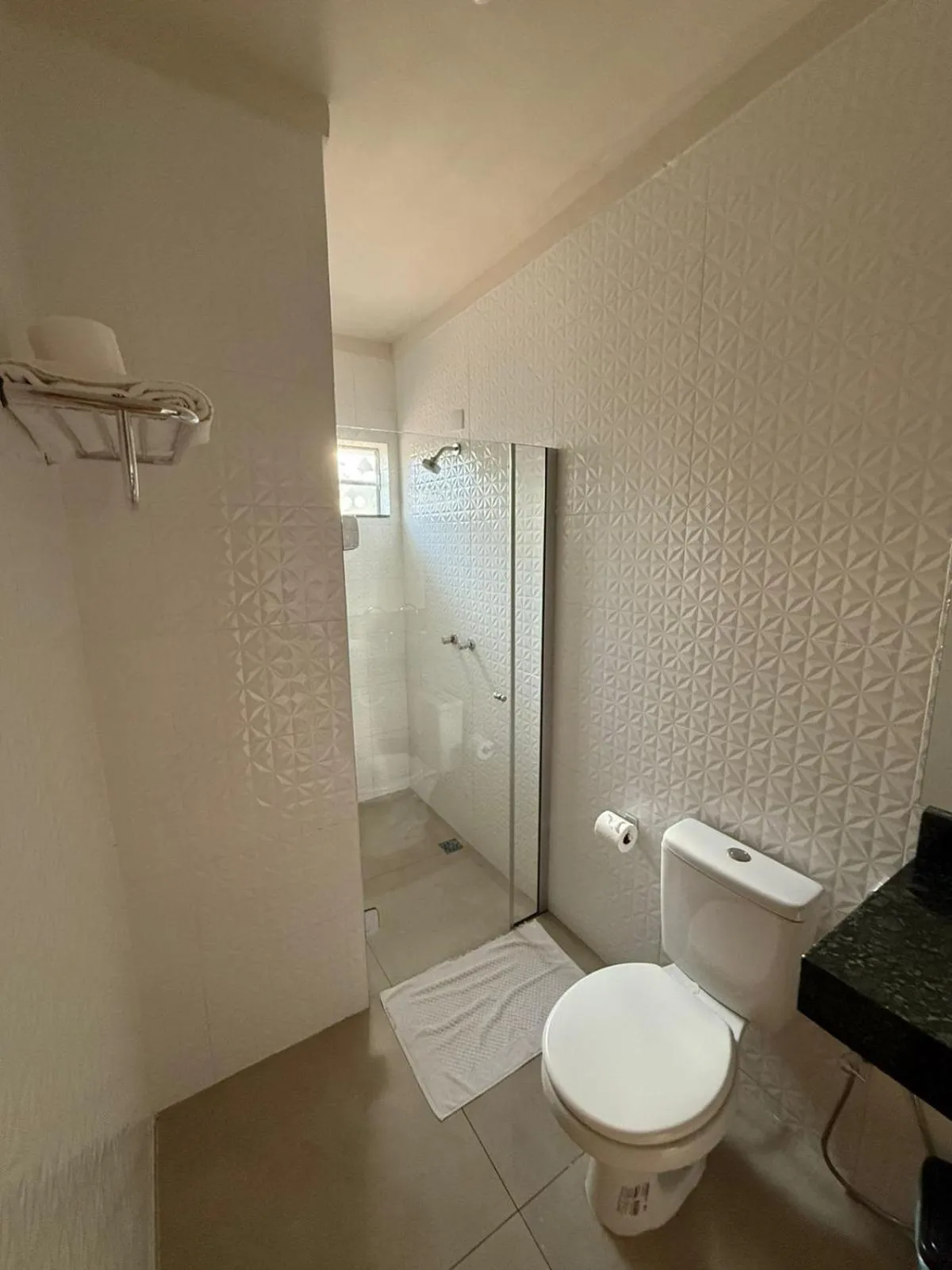 Shower in Hotel Santa Catarina