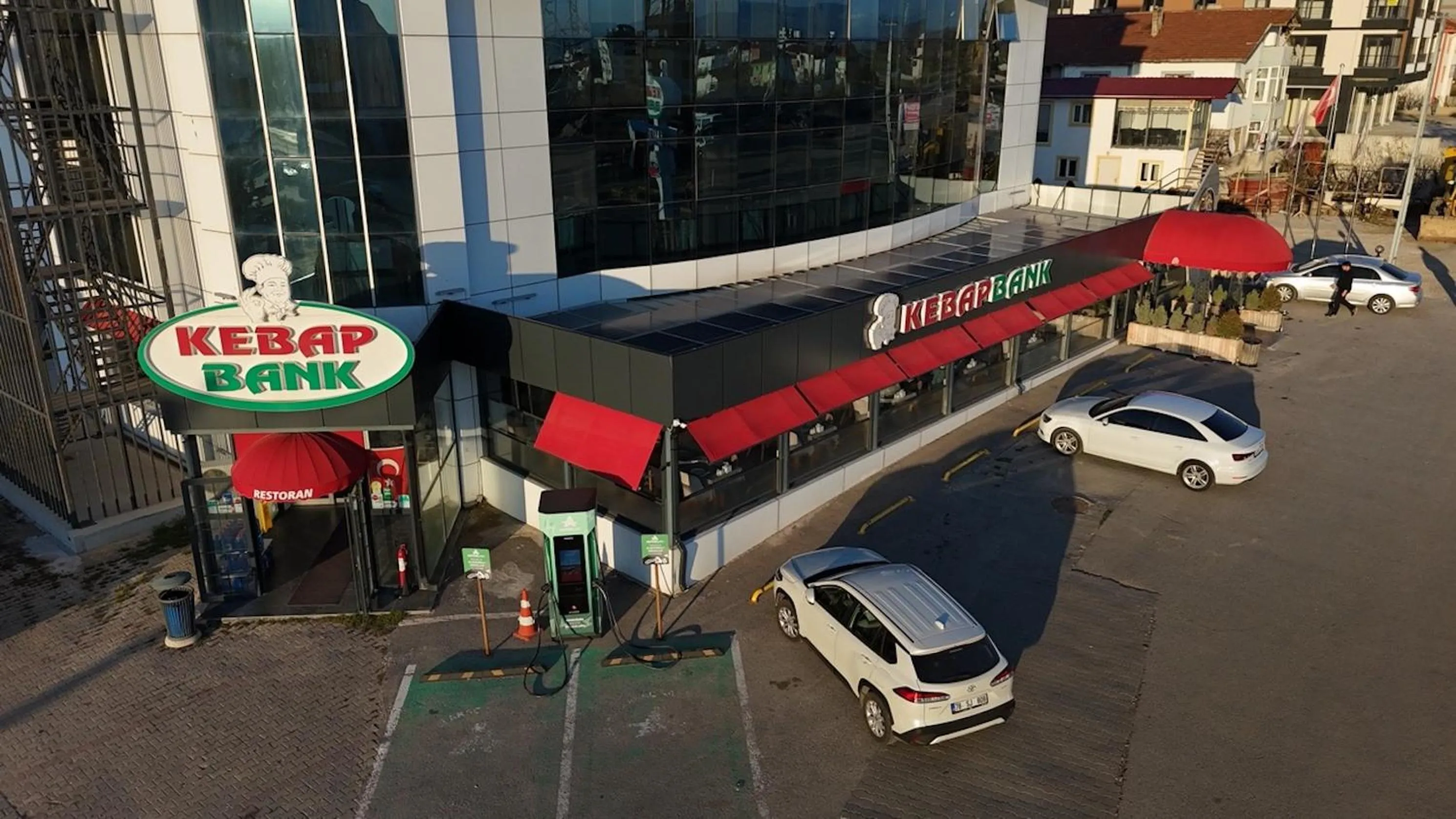 Day in Ren Business Hotel