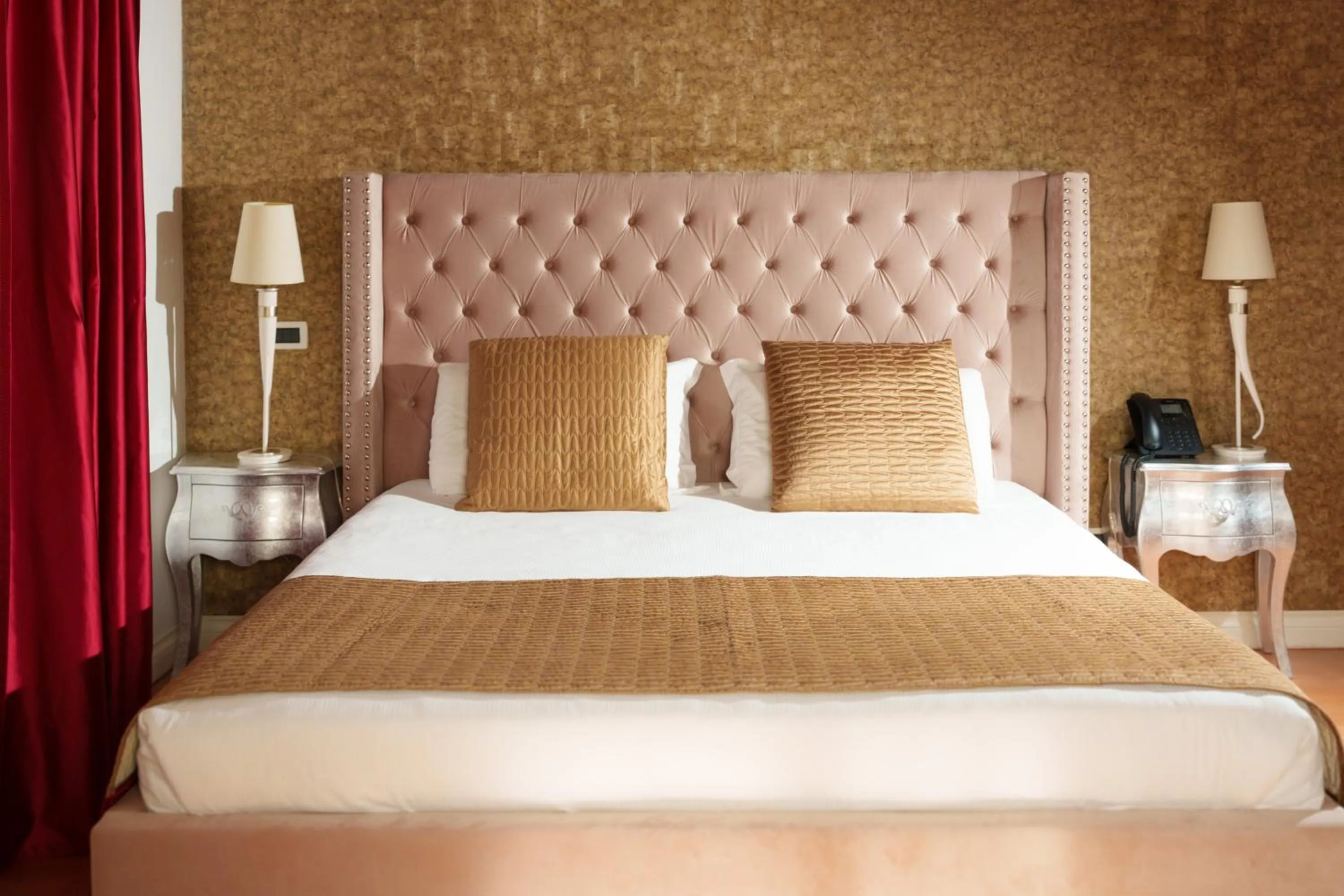 Bed in The Place 217