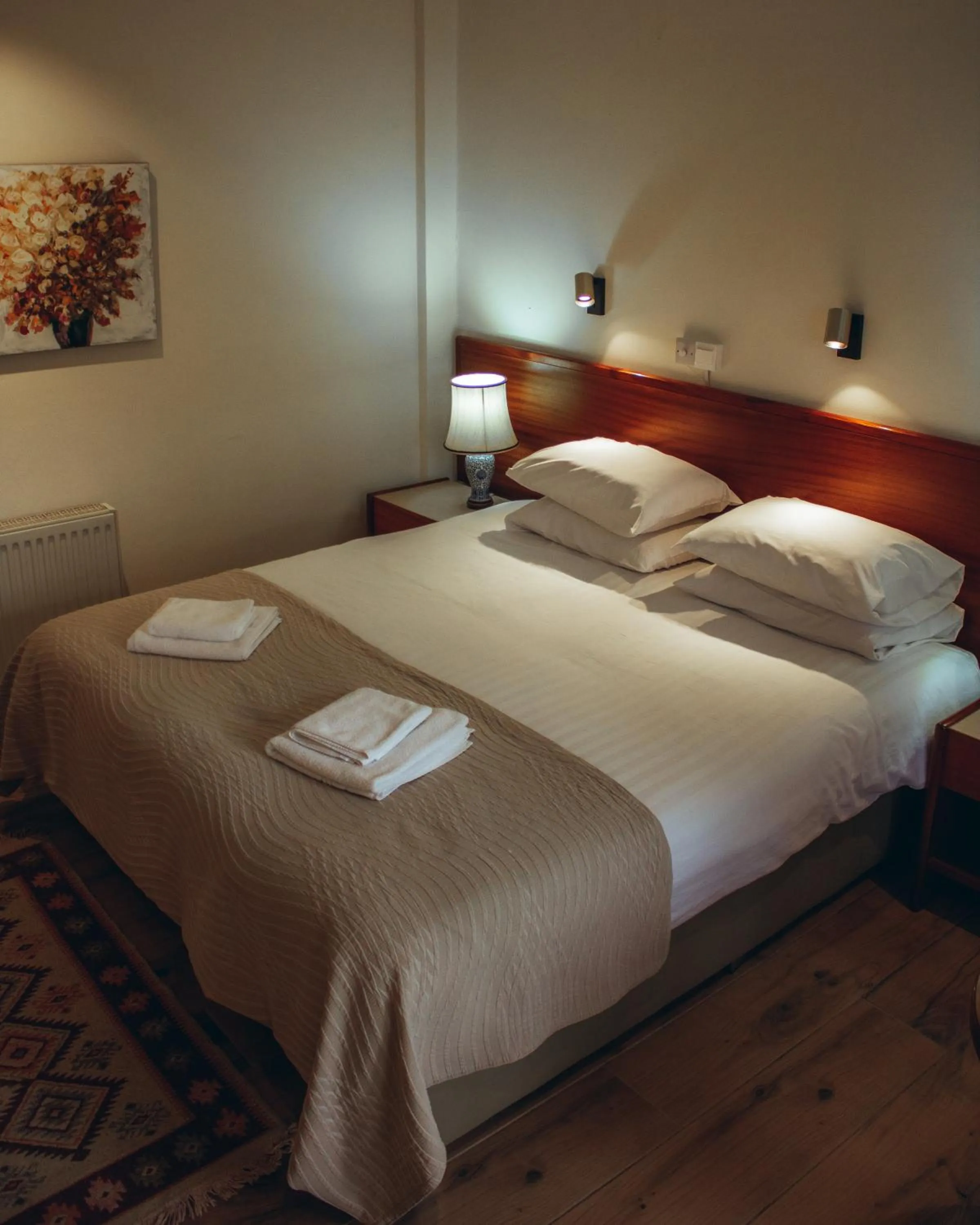 Bed in Kallithea INN