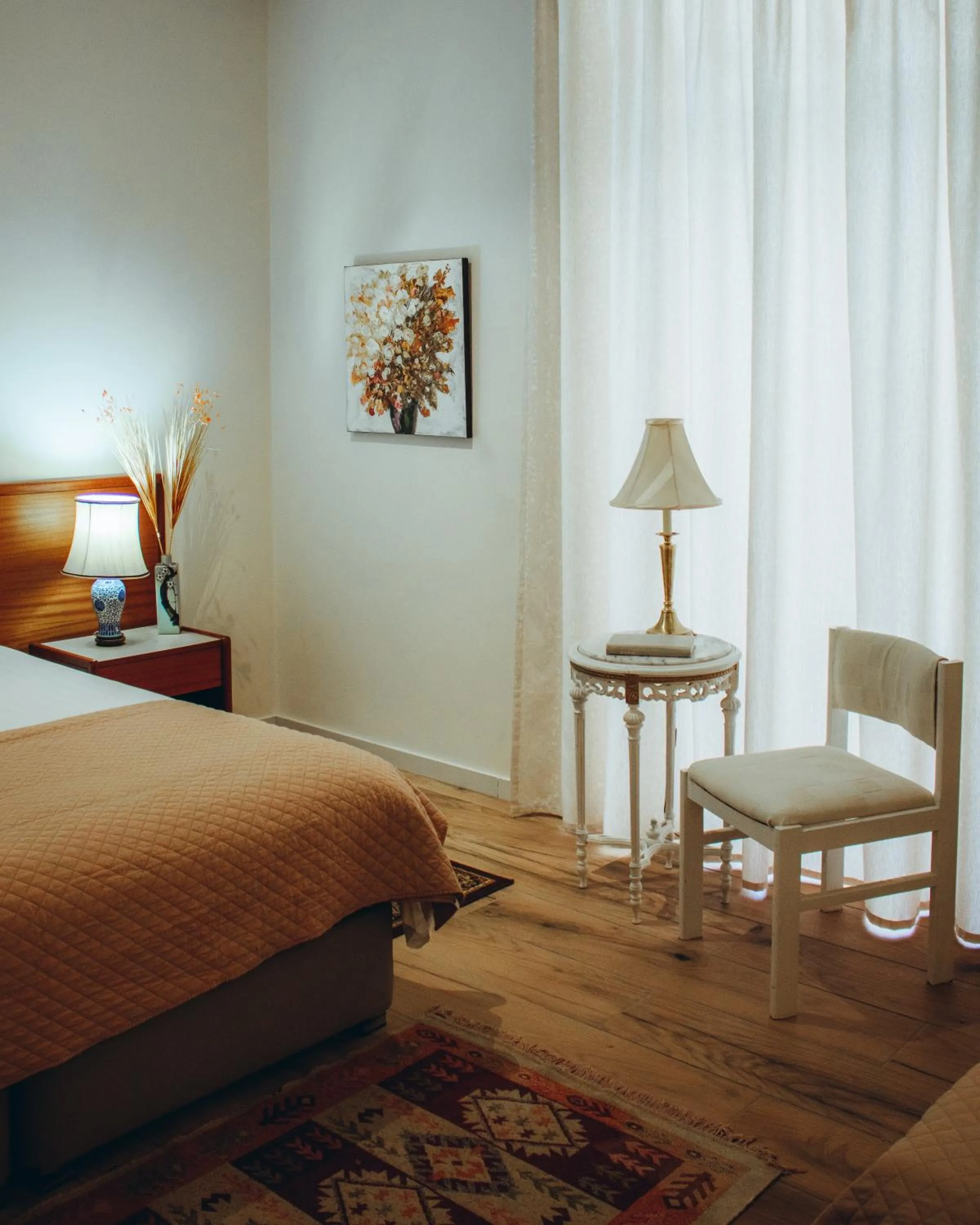 Decorative detail, Bed in Kallithea INN