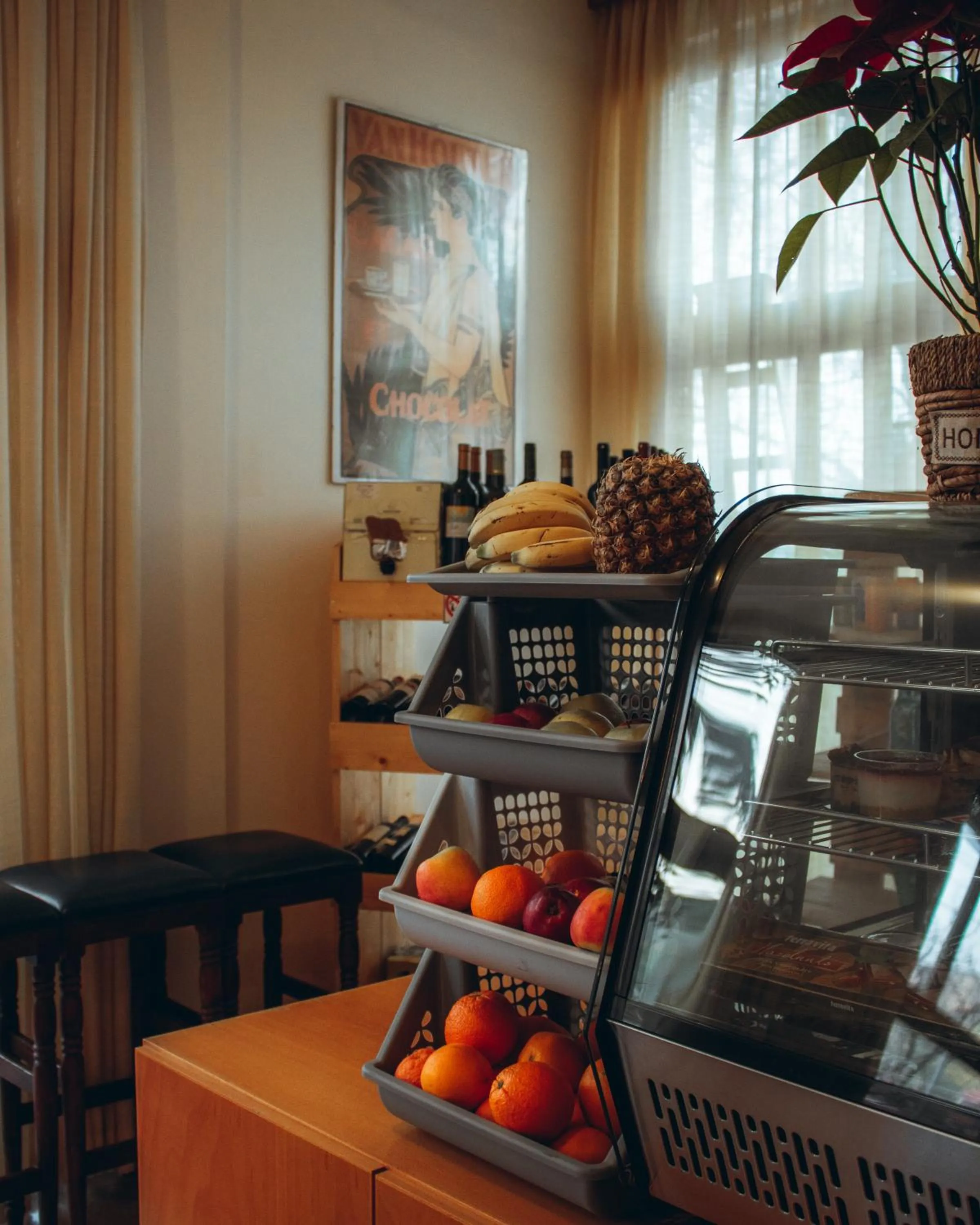 Food and drinks in Kallithea INN