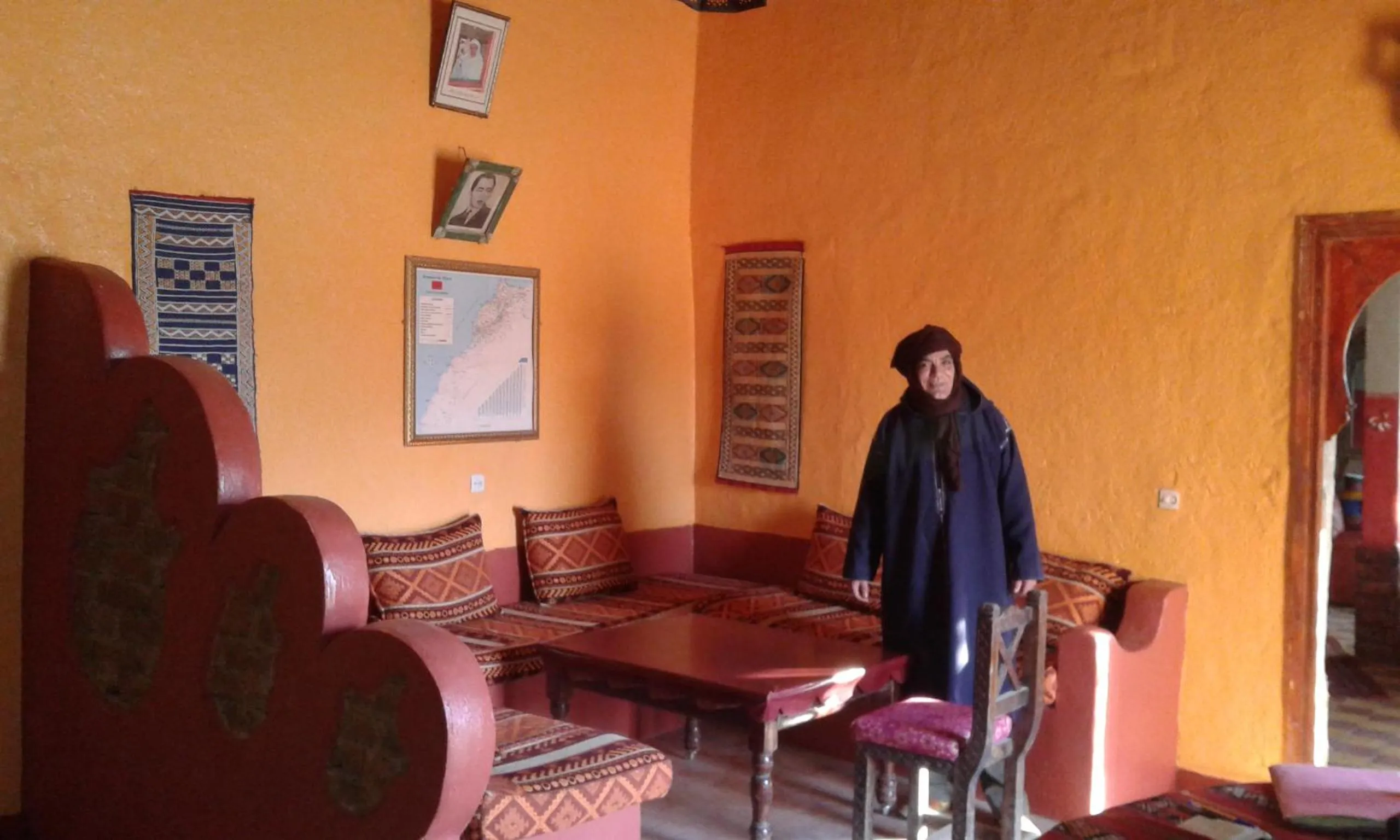 Restaurant/places to eat in Chez Belkacem