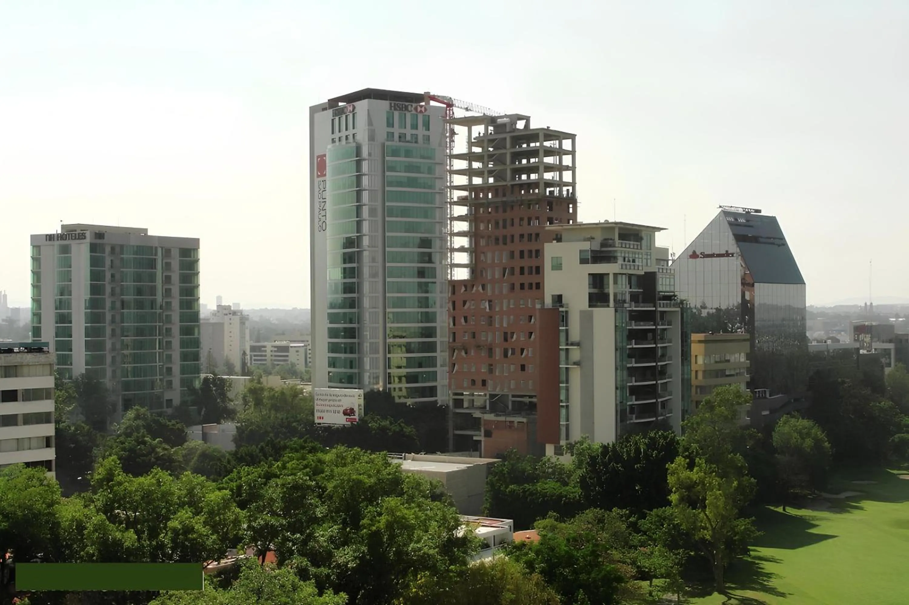 DHaus Guadalajara Country Club