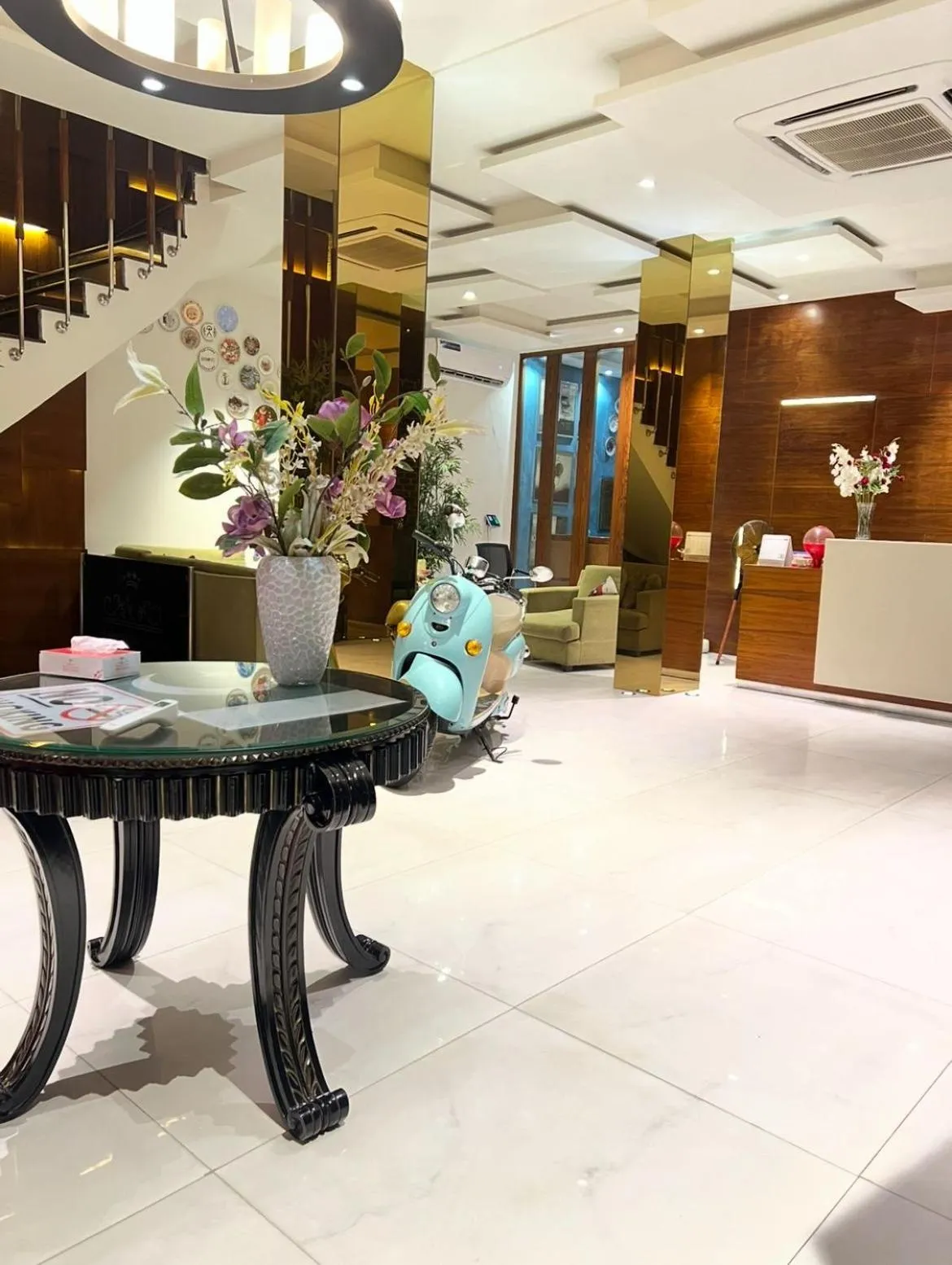 Lobby or reception in Lahore Continental Hotel