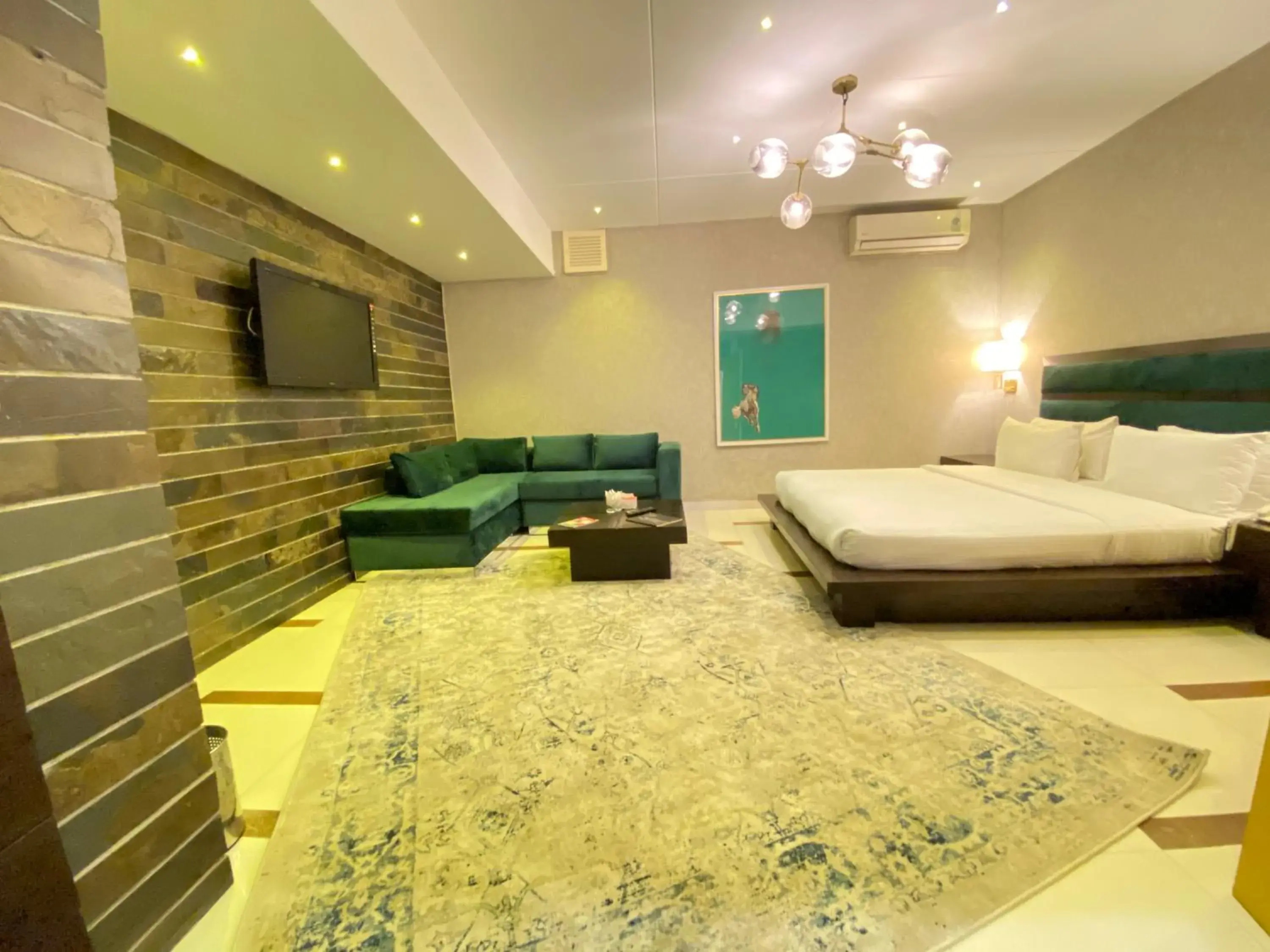 Executive Suite - single occupancy in Lahore Continental Hotel Executive Suite - single occupancy in Lahore Continental Hotel