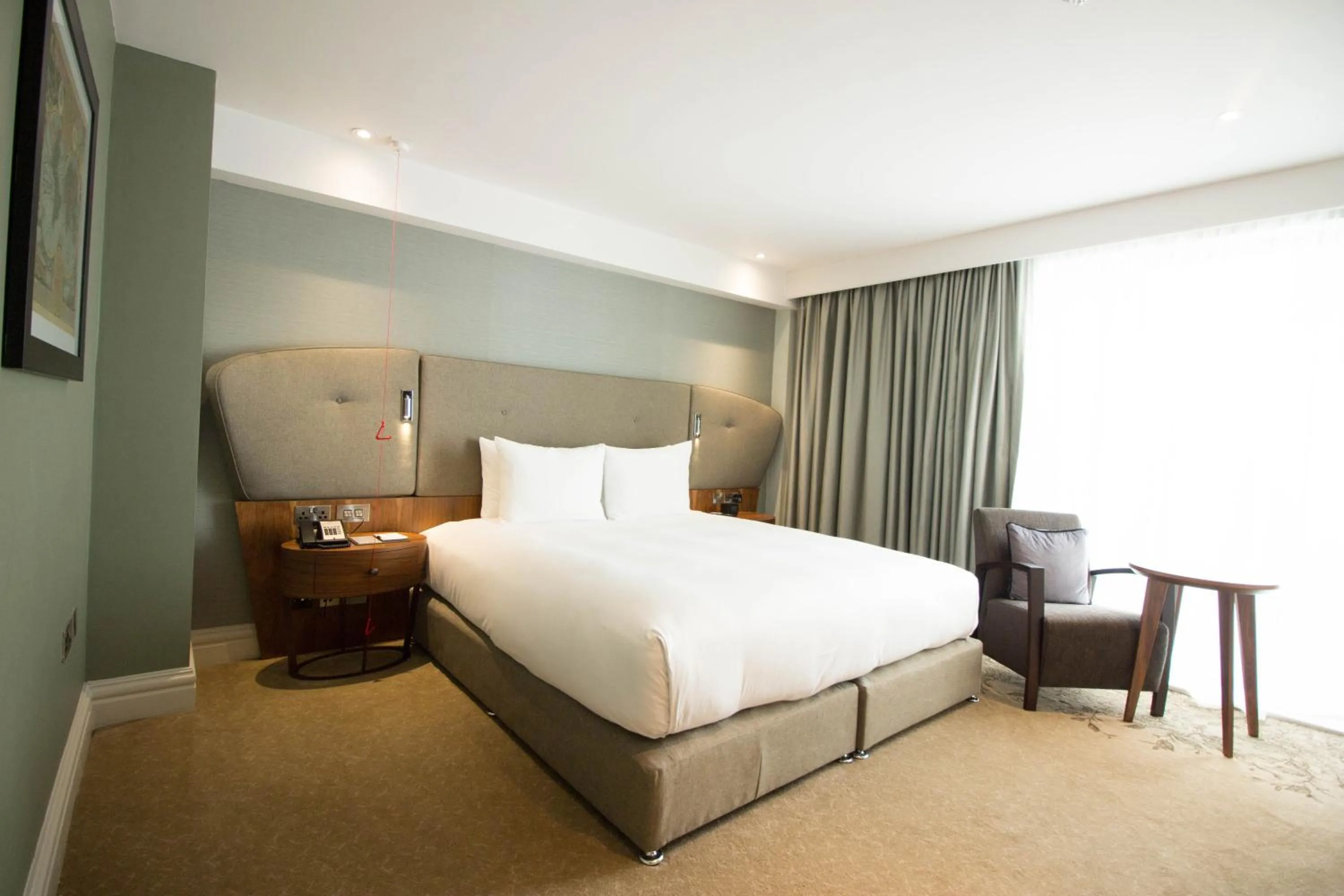 Bed in DoubleTree by Hilton Hotel & Spa Liverpool