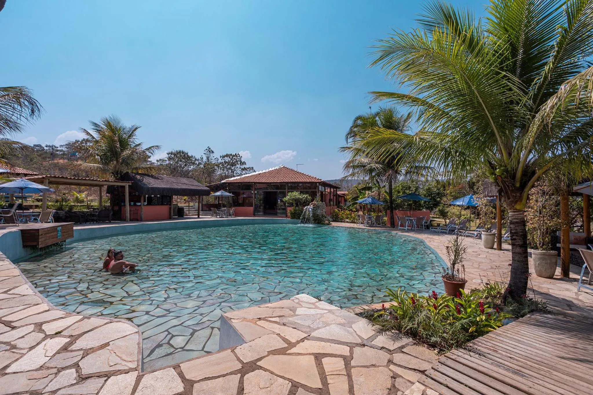 Swimming pool in Pousada Vereda da Serra