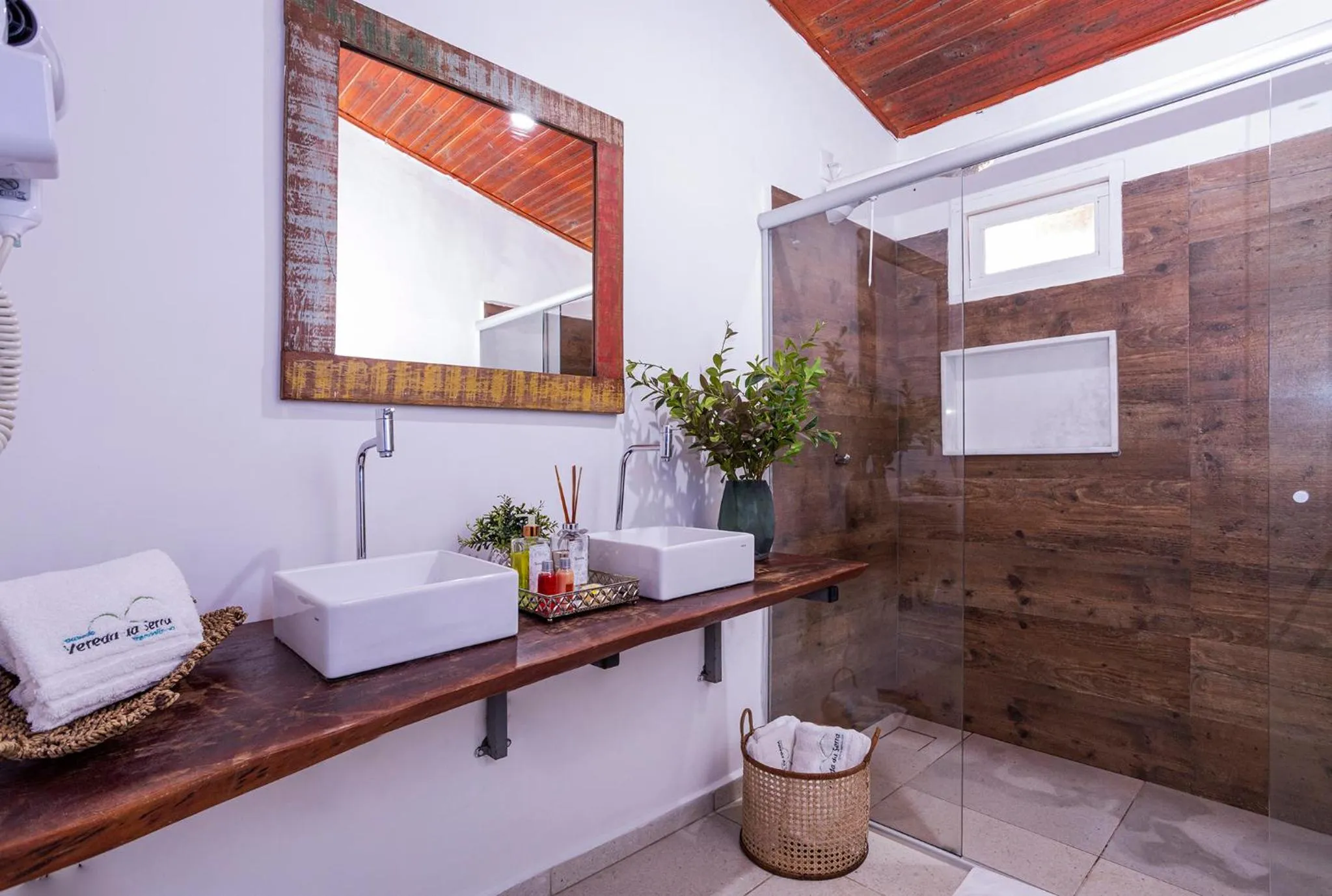 Shower in Pousada Vereda da Serra