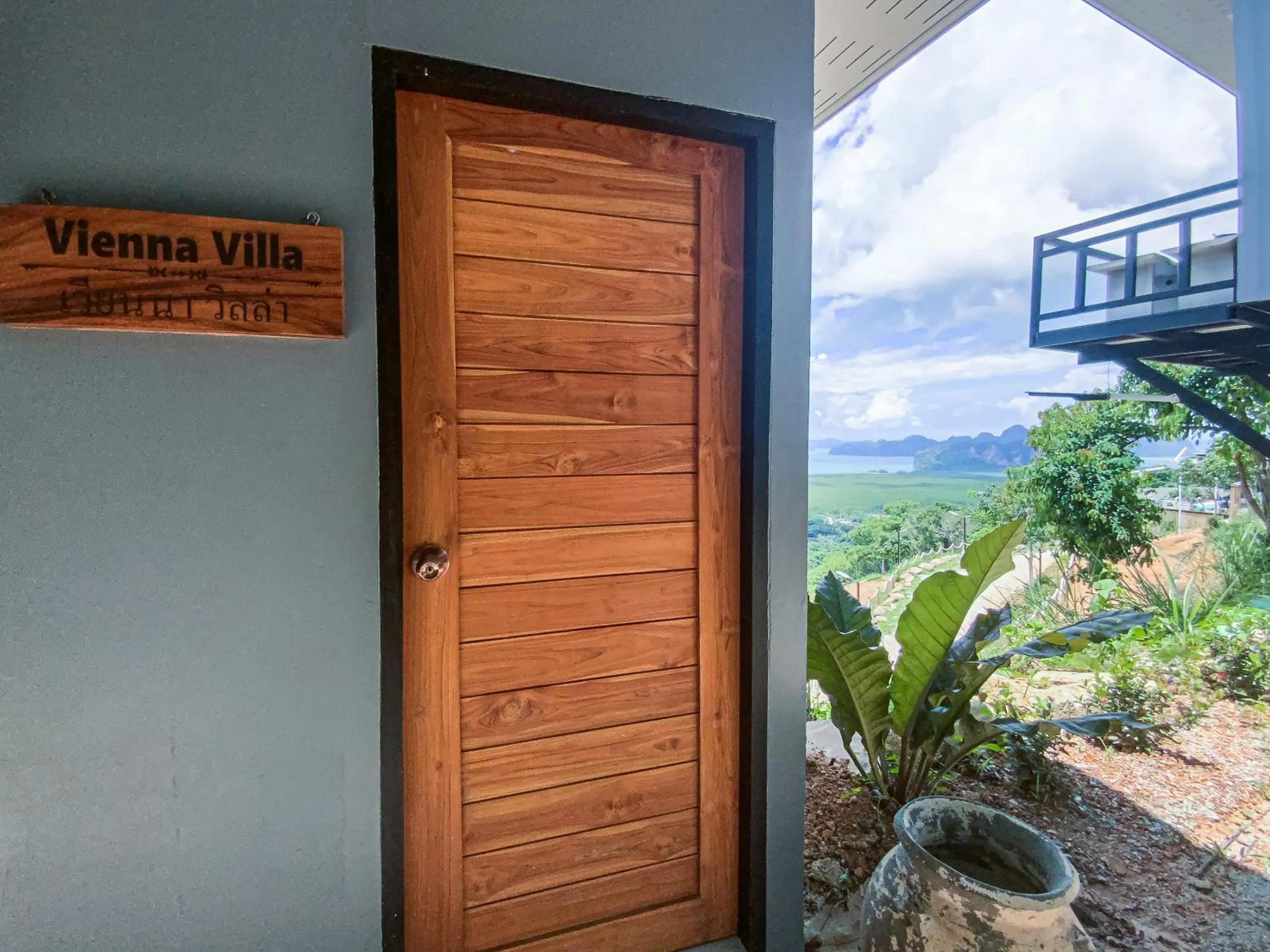 Property building in Samet Nangshe Goodview