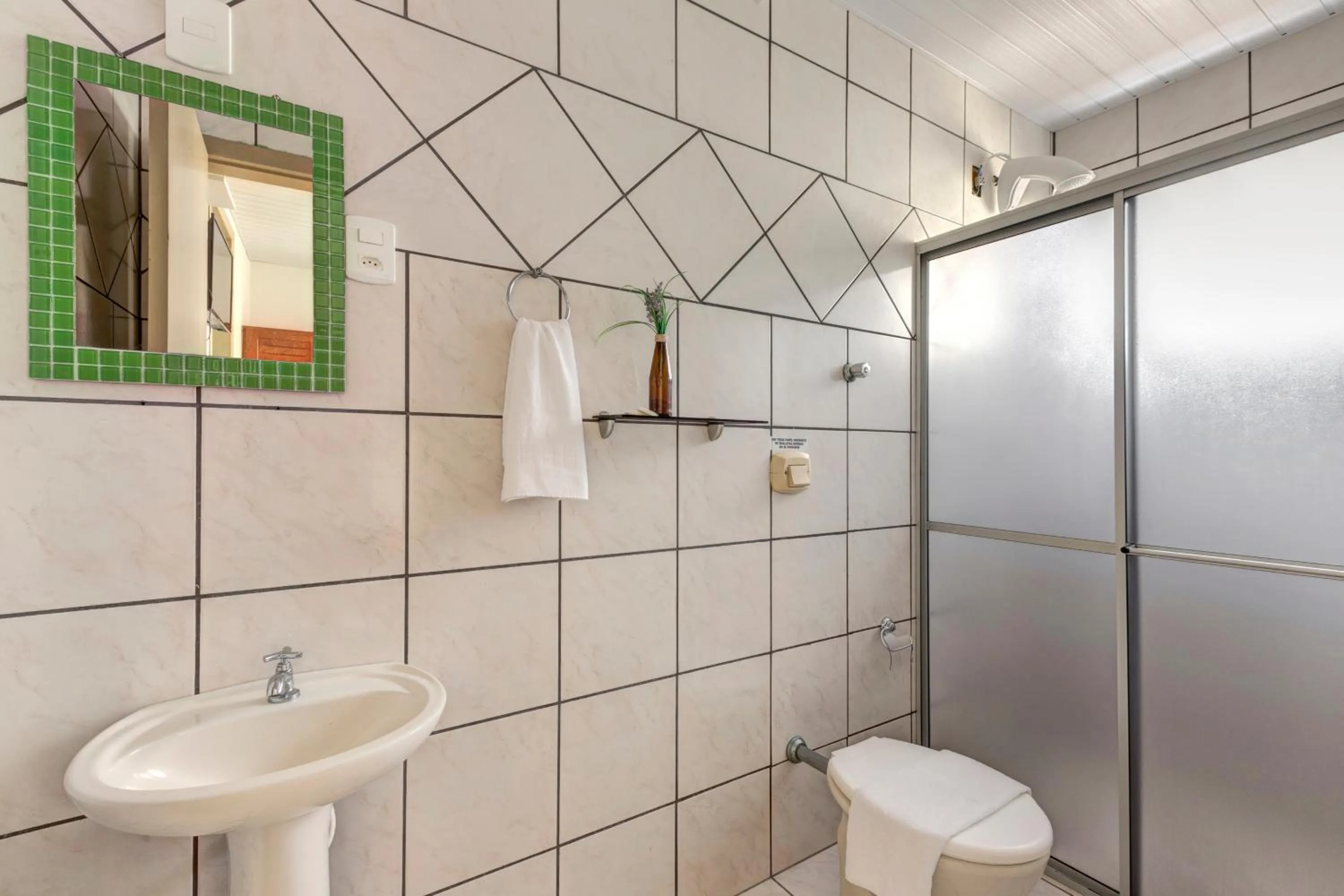 Bathroom in Pousada Dom Toazza