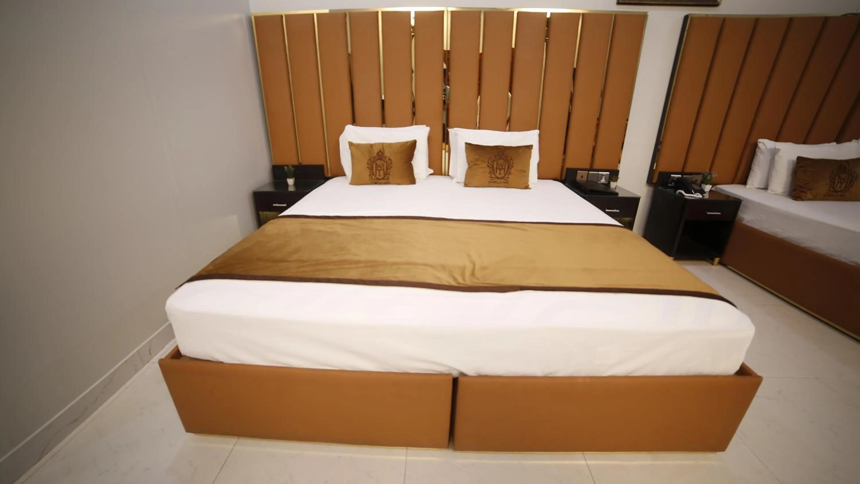 Bed in Four Squares by WI Hotel