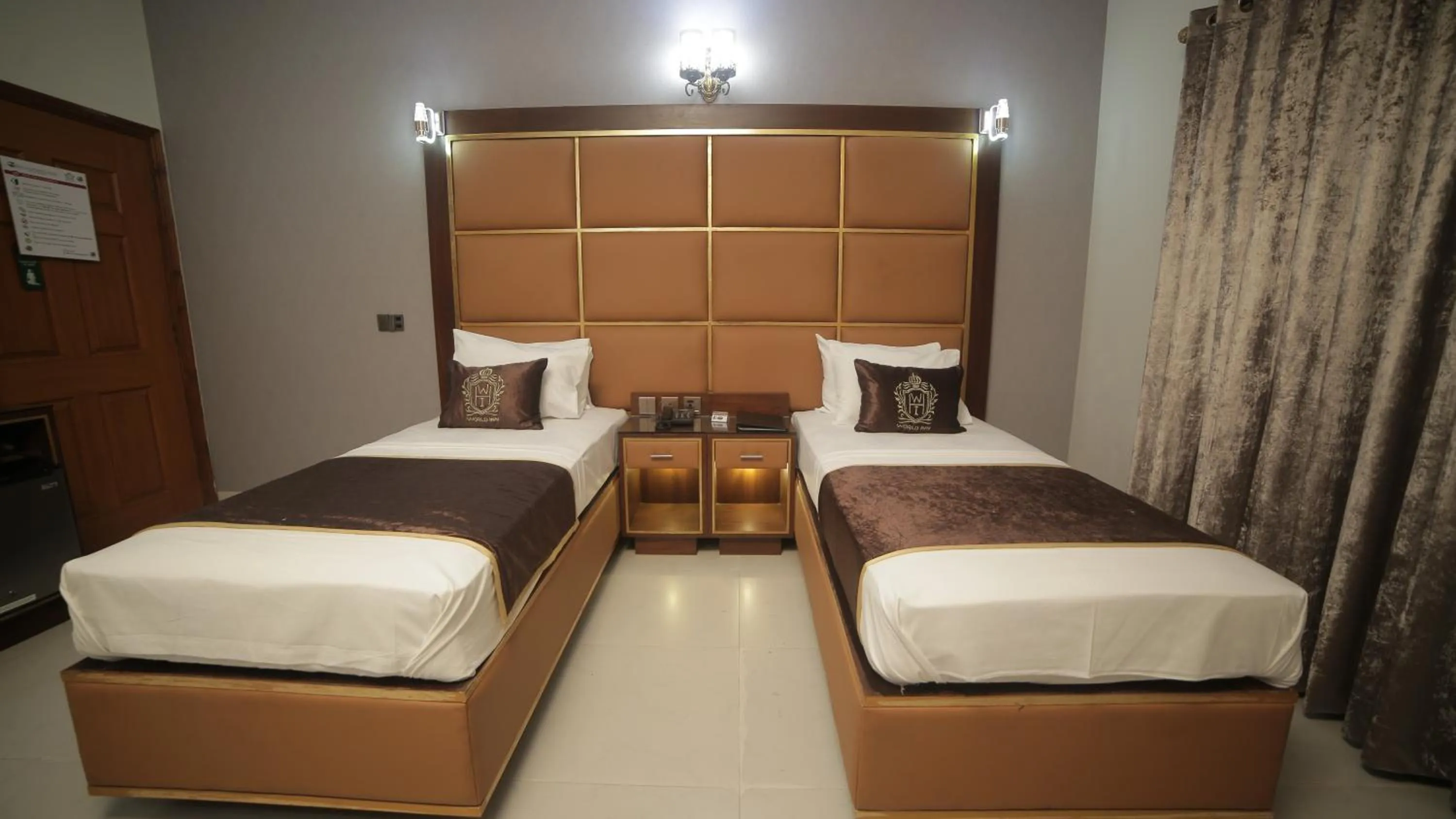 Bed in Four Squares by WI Hotel