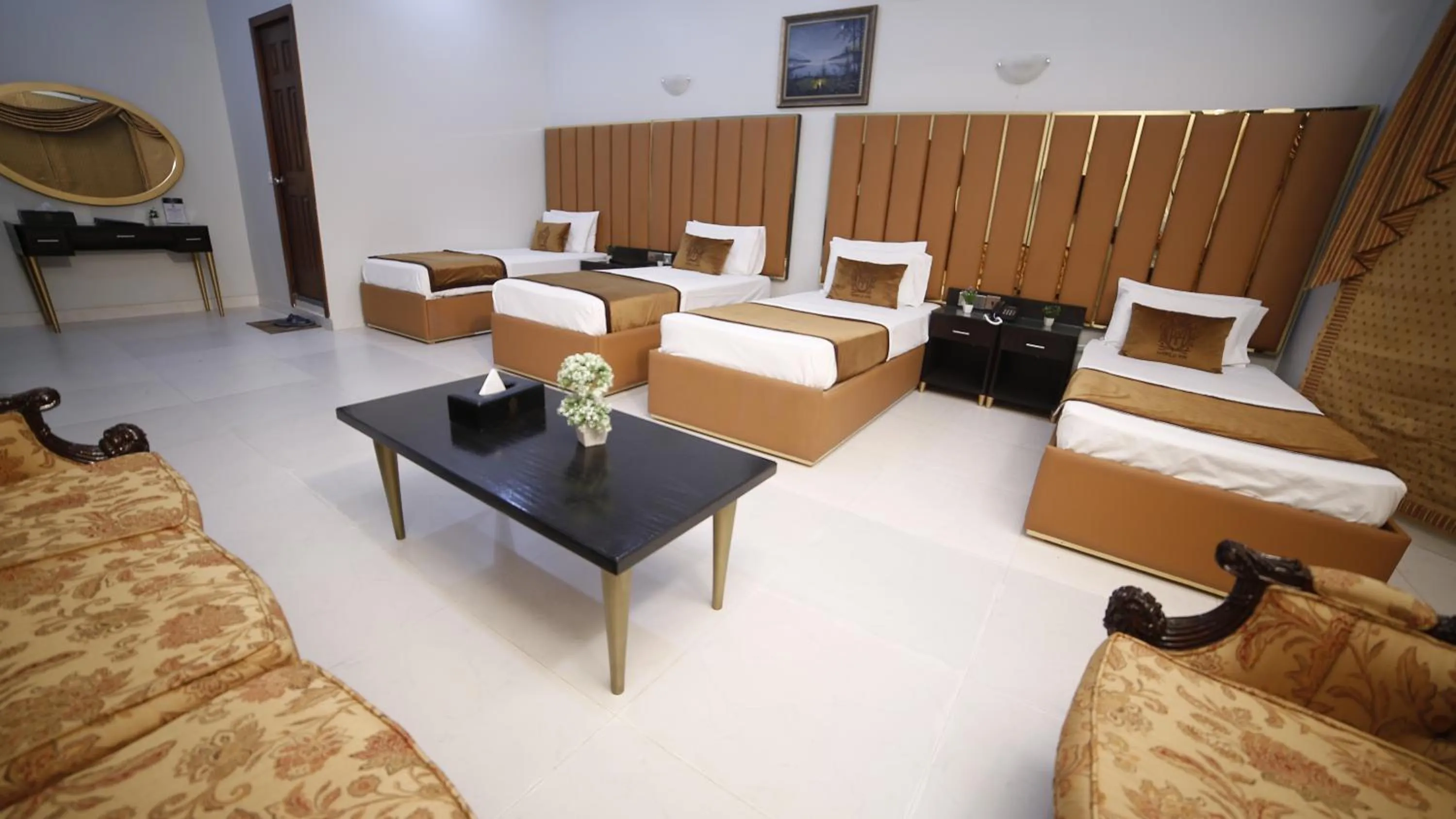 Bed in Four Squares by WI Hotel