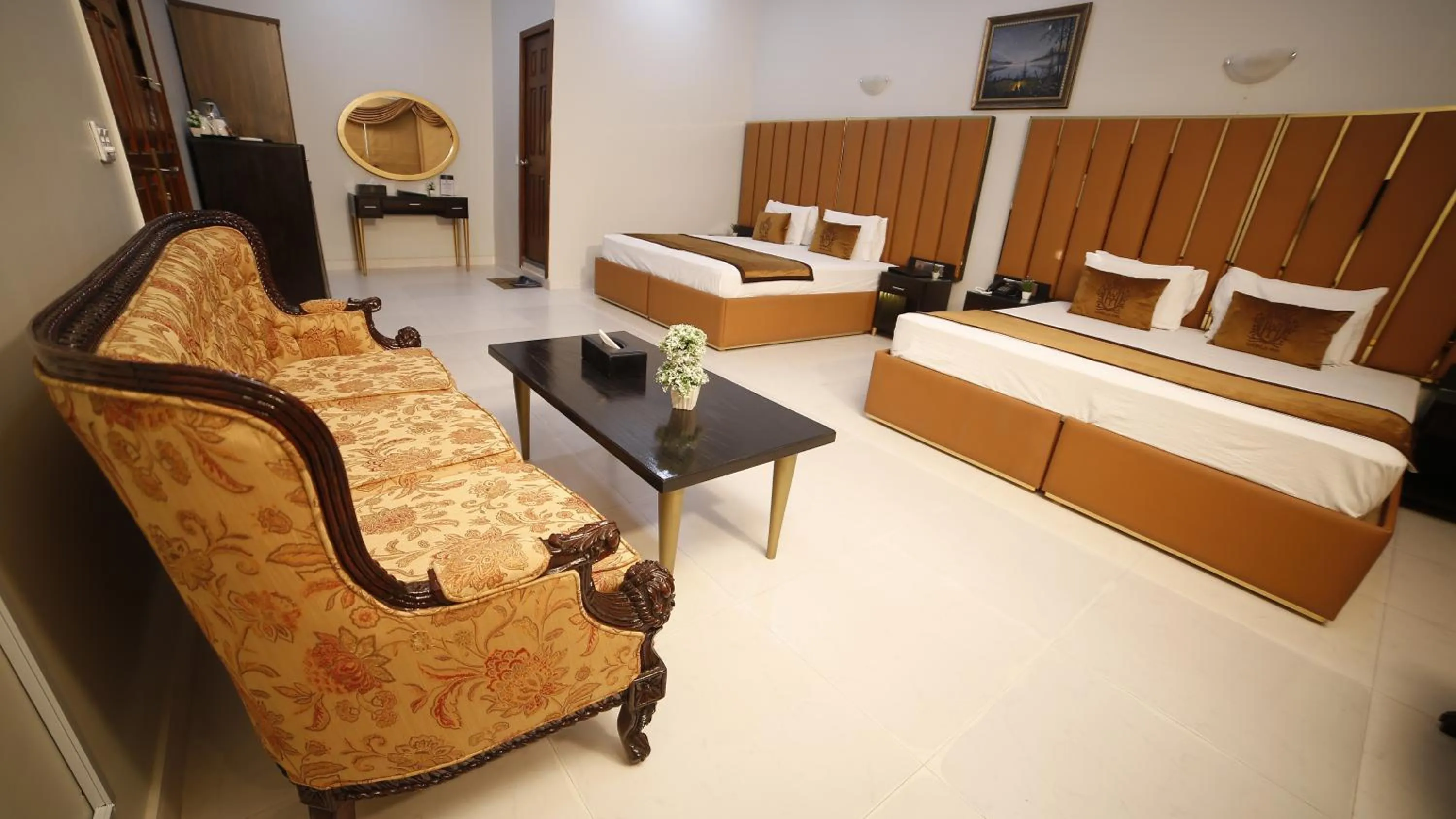 Bed in Four Squares by WI Hotel