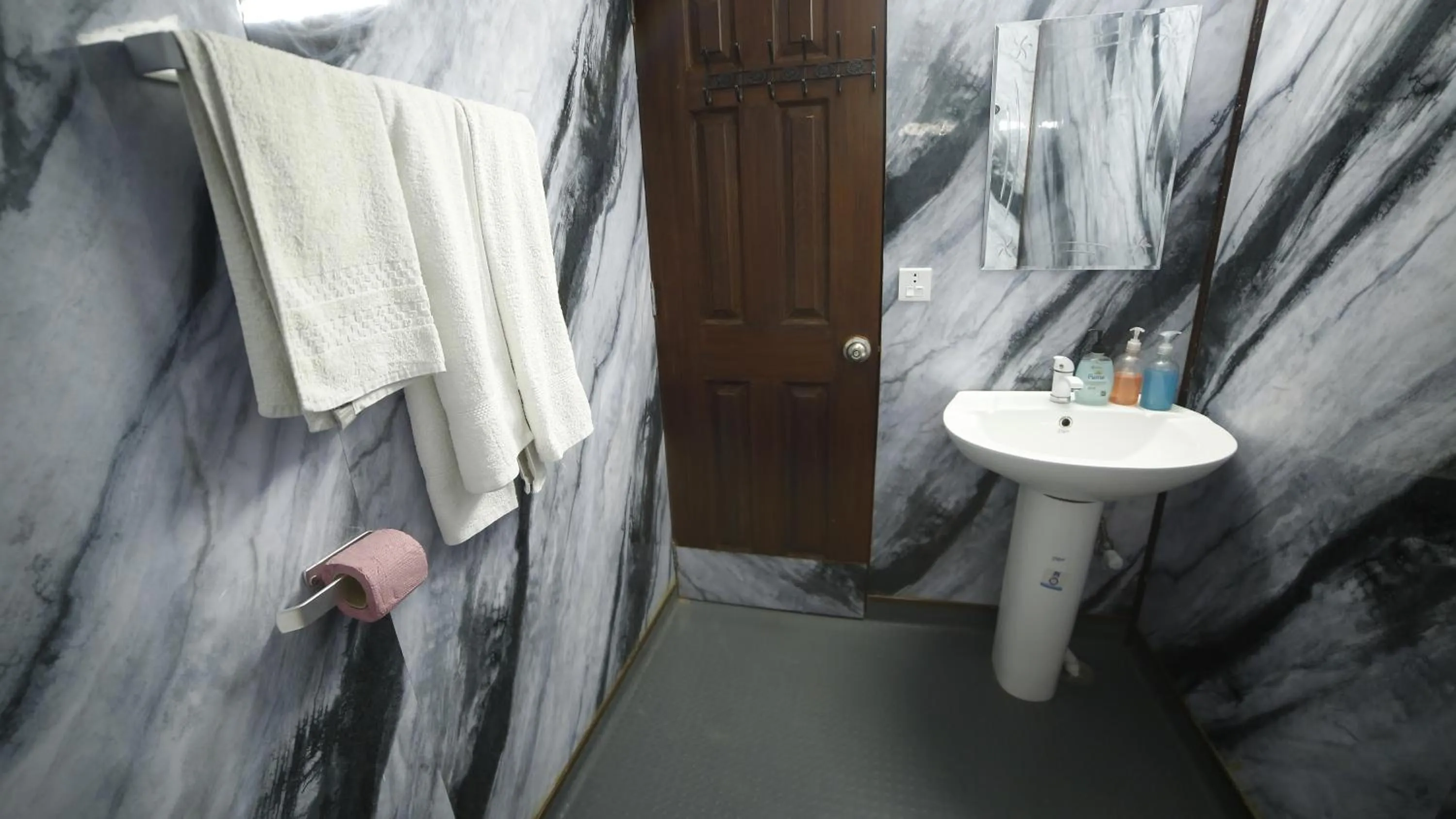 Four Squares by WI Hotel