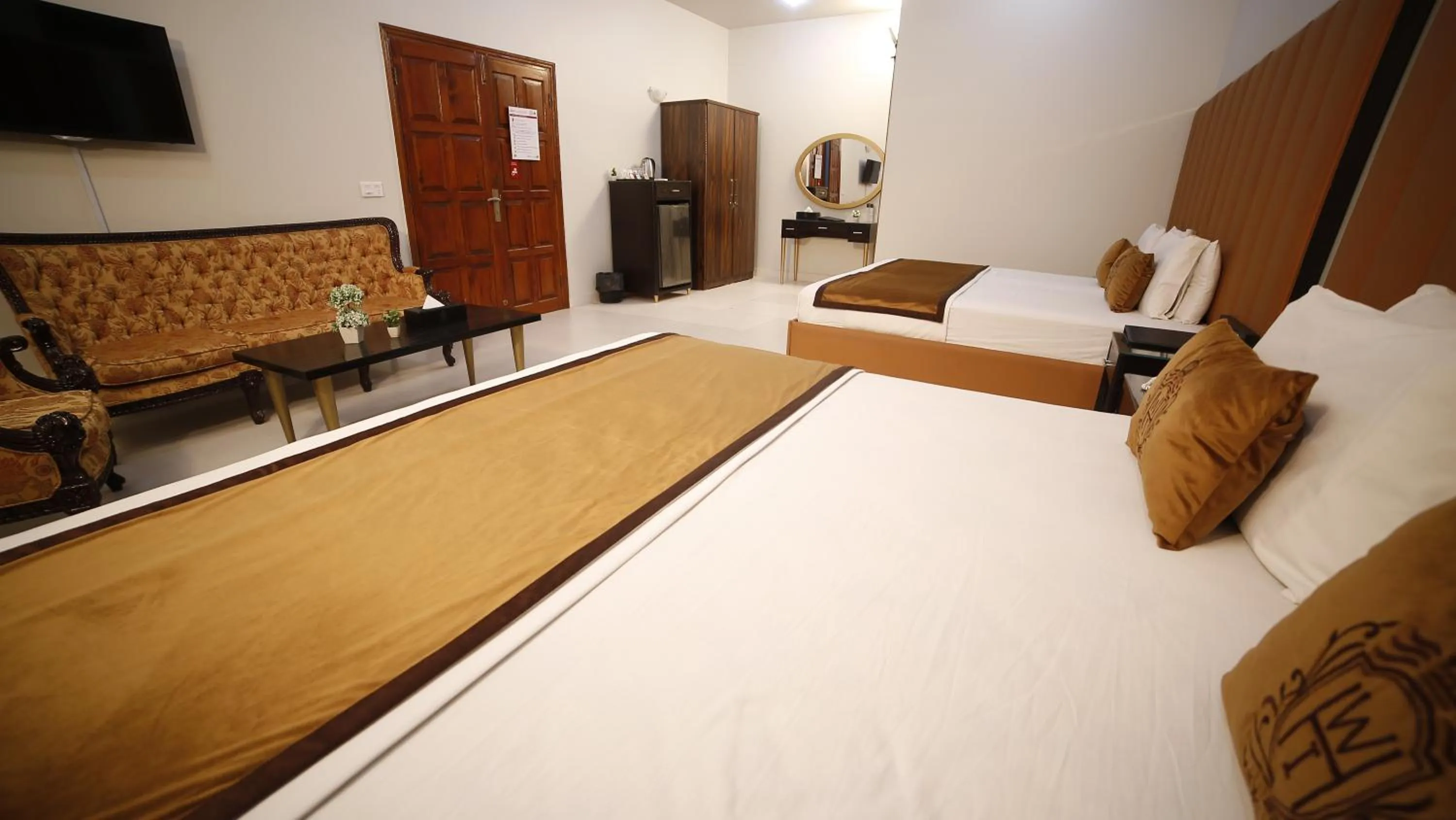 Bed in Four Squares by WI Hotel