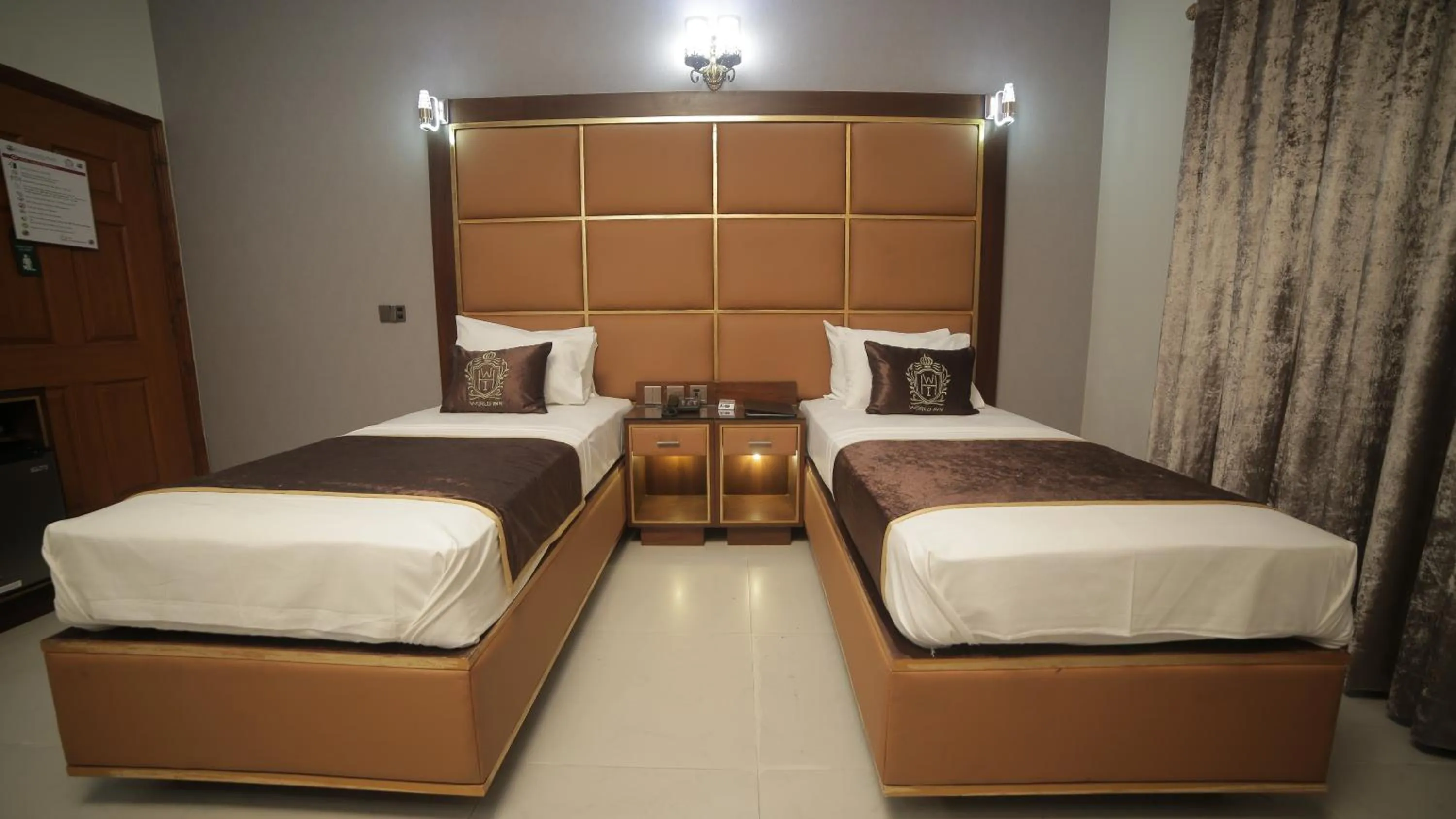 Bed in Four Squares by WI Hotel