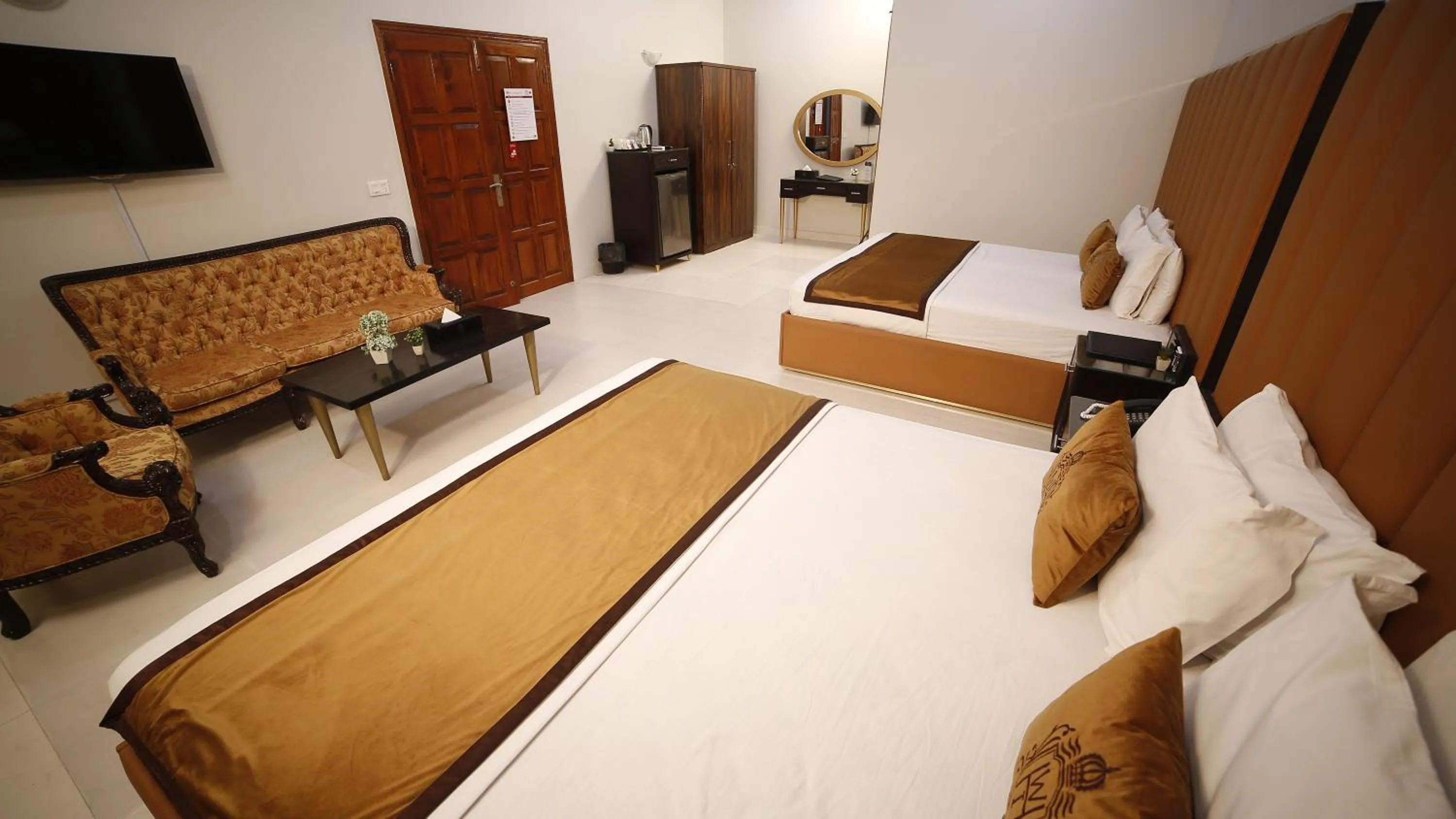 Bed in Four Squares by WI Hotel