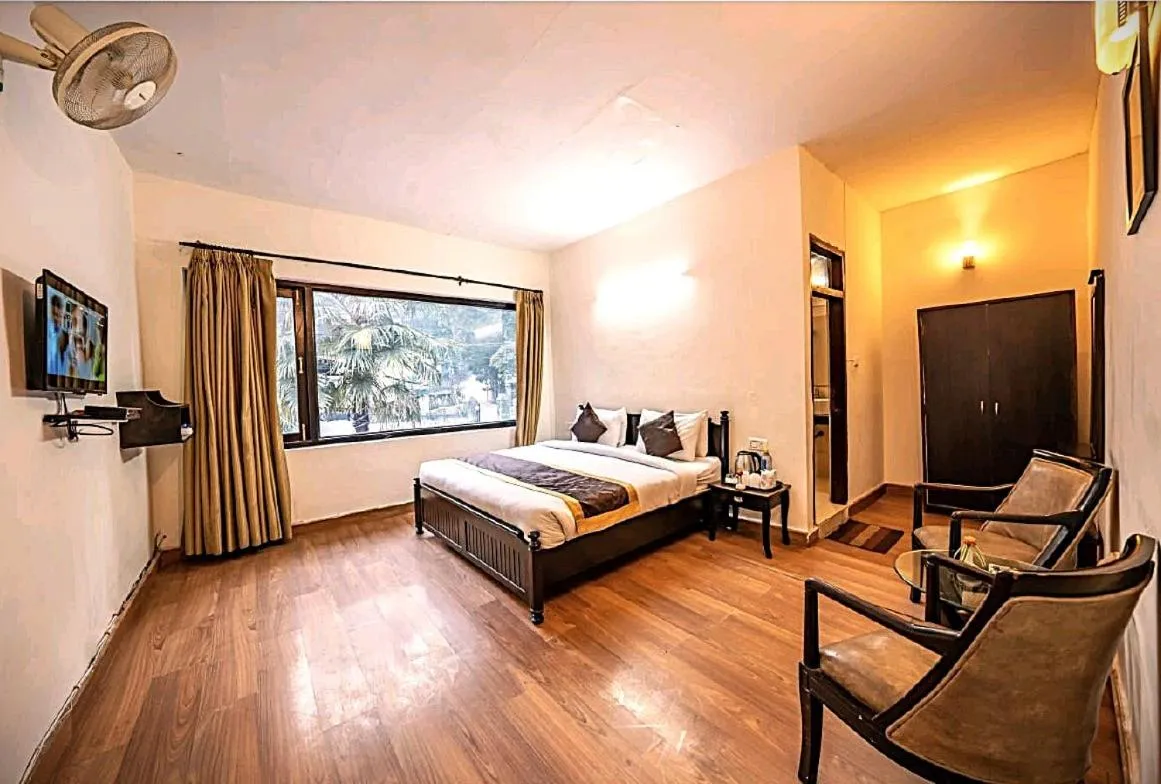 Bed in Langadle Manor