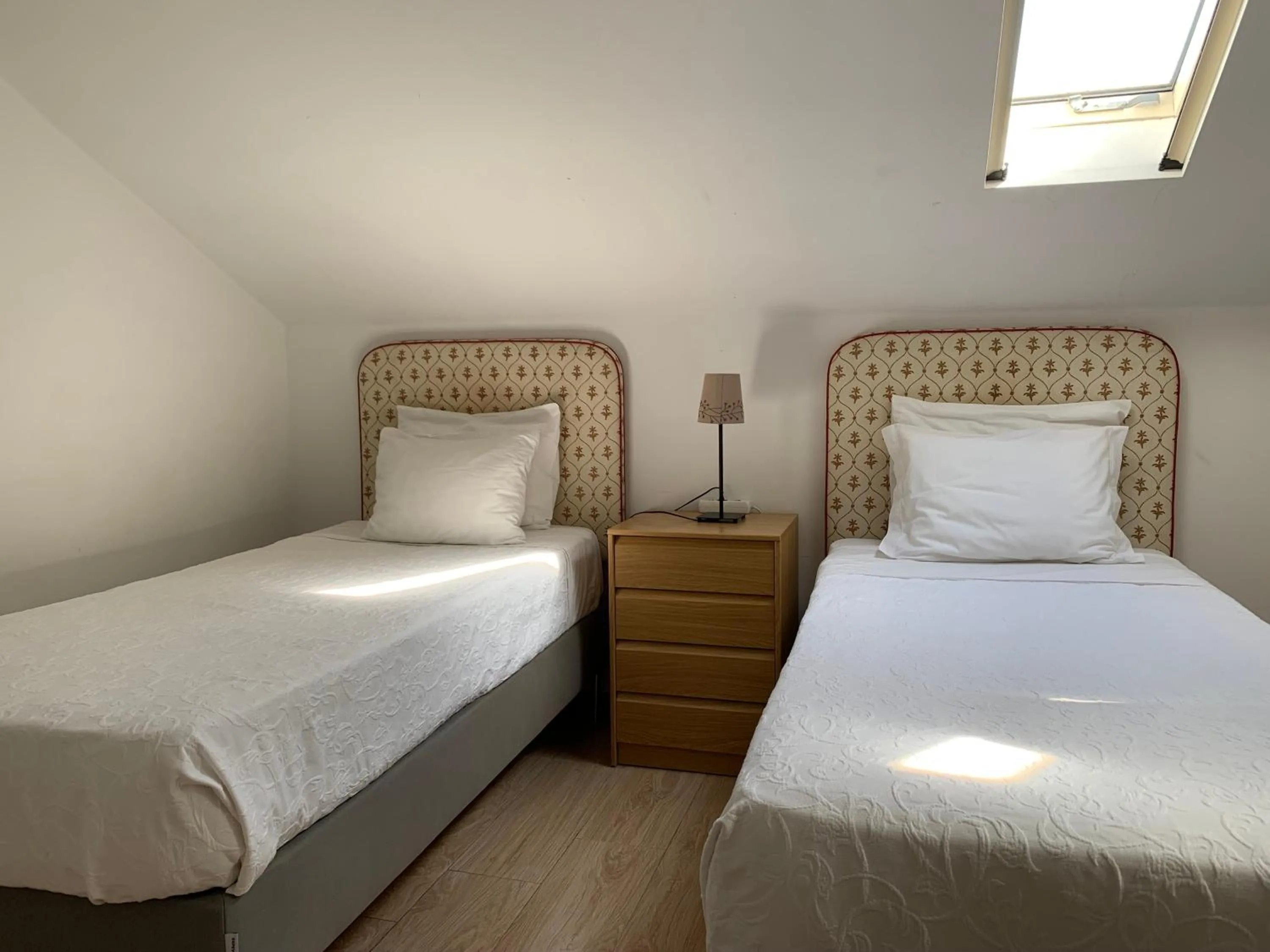 Bed in Discovery Apartment Expo - Aeroporto