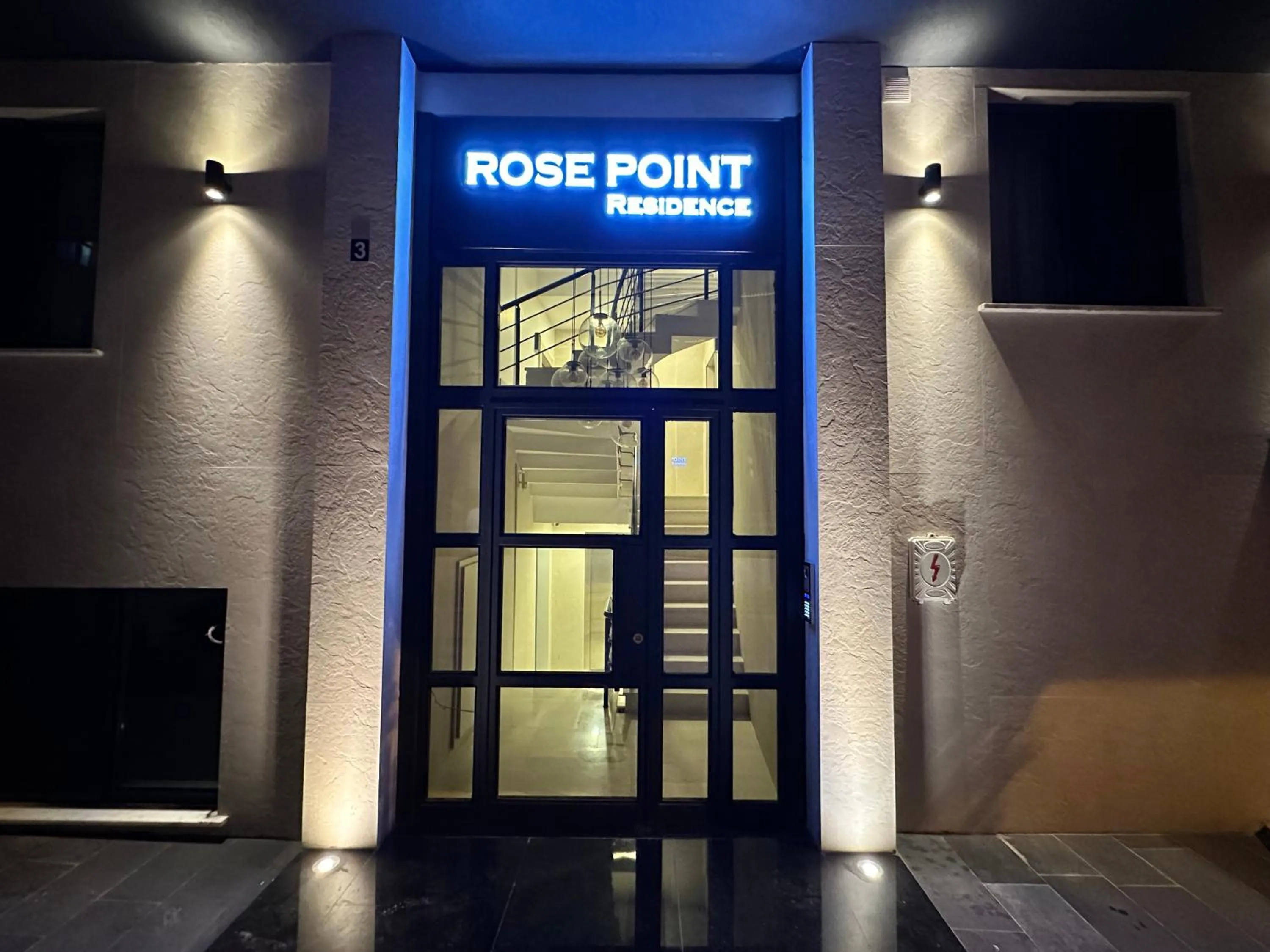 Night in Rose Point Residence