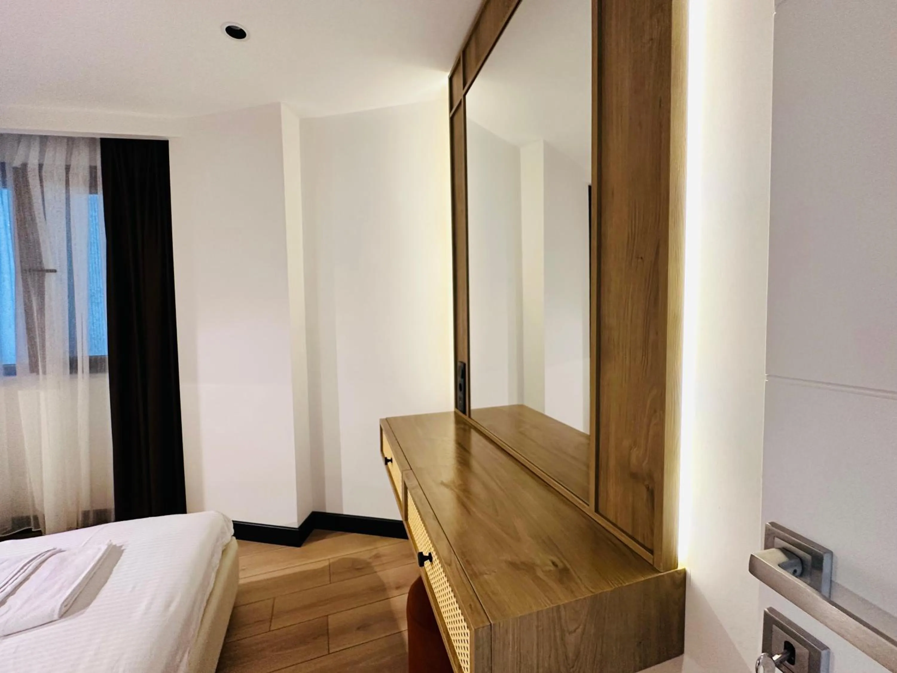 Bed in Rose Point Residence