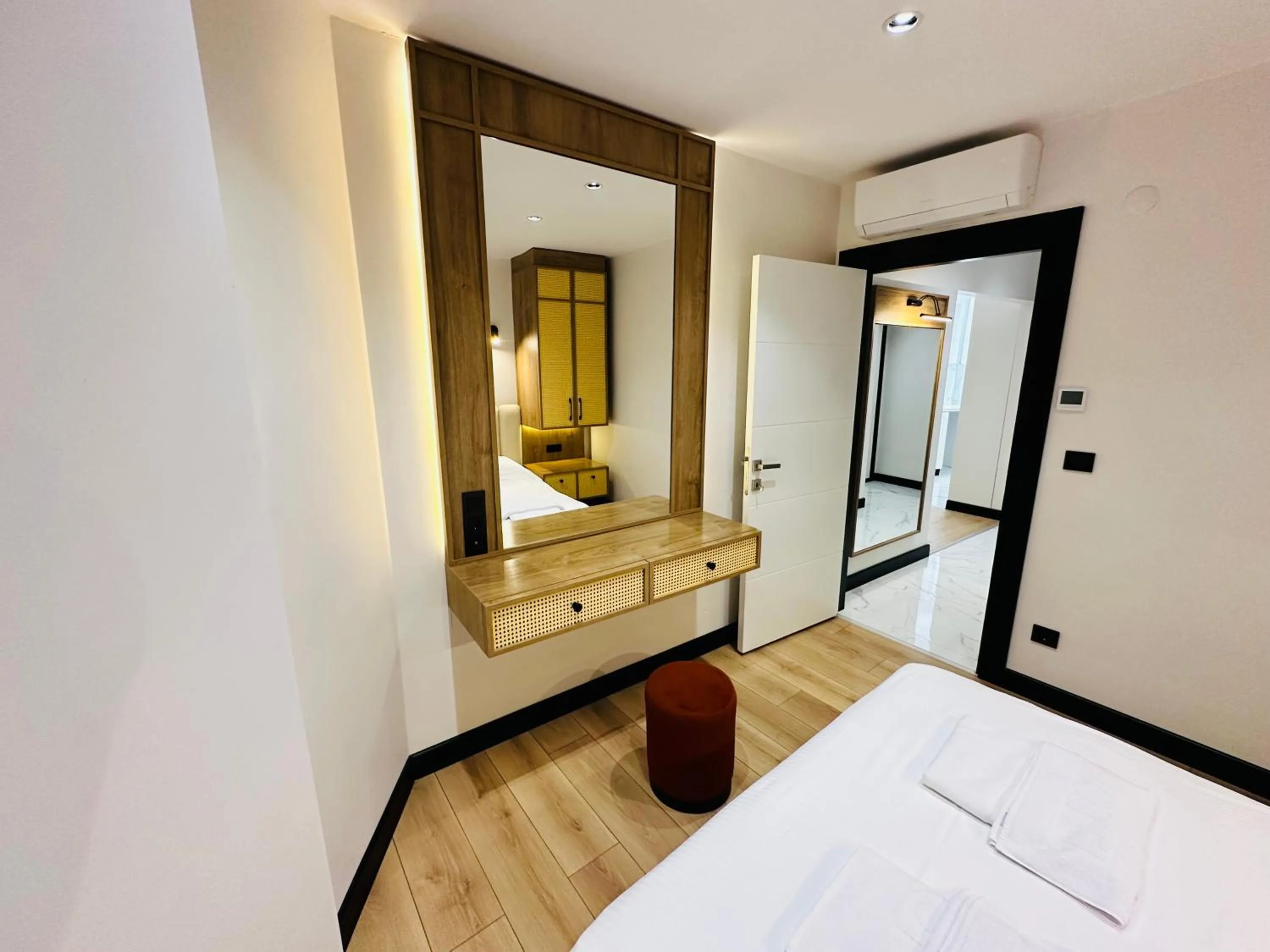 Bed in Rose Point Residence