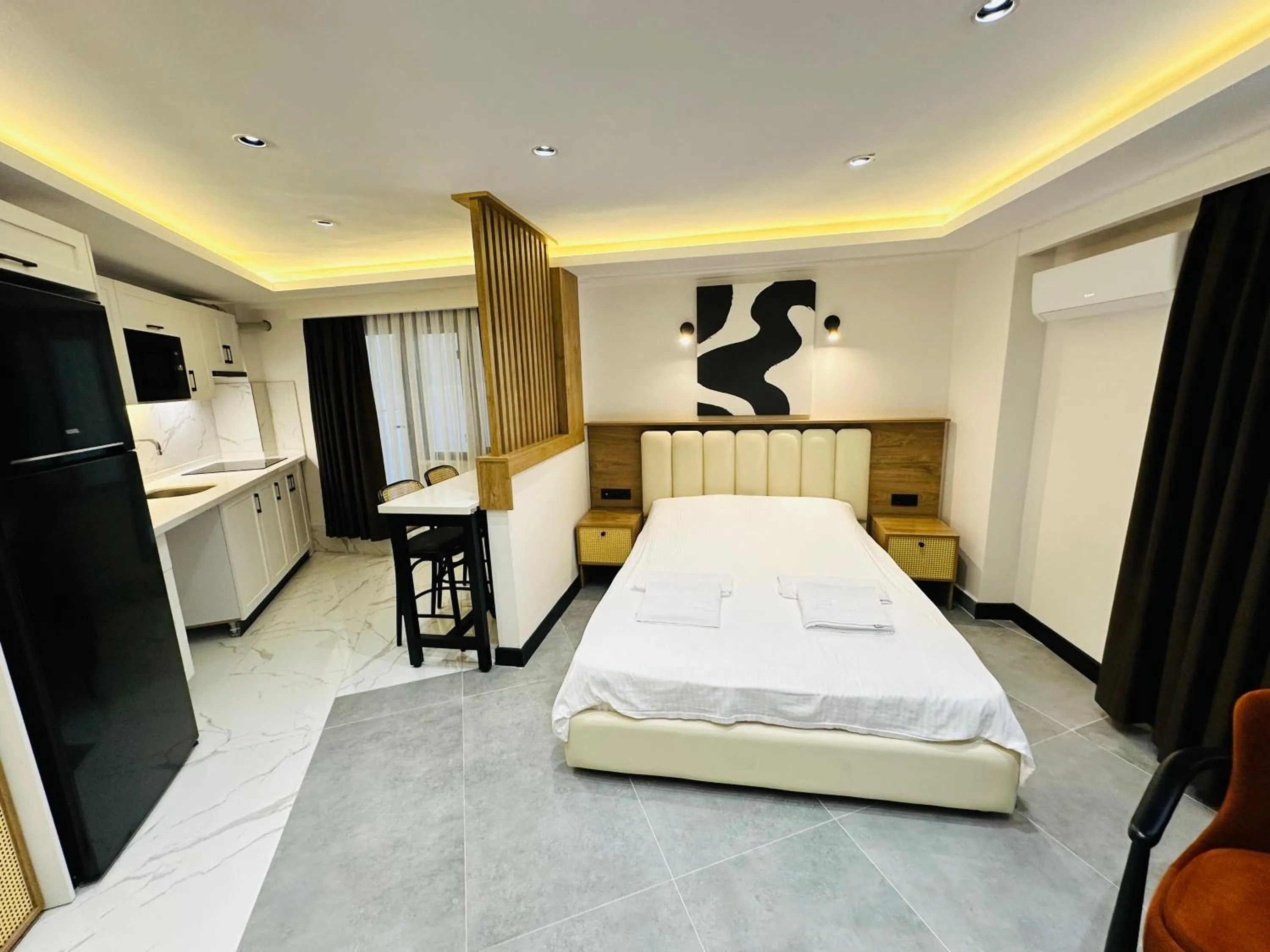 Bed in Rose Point Residence