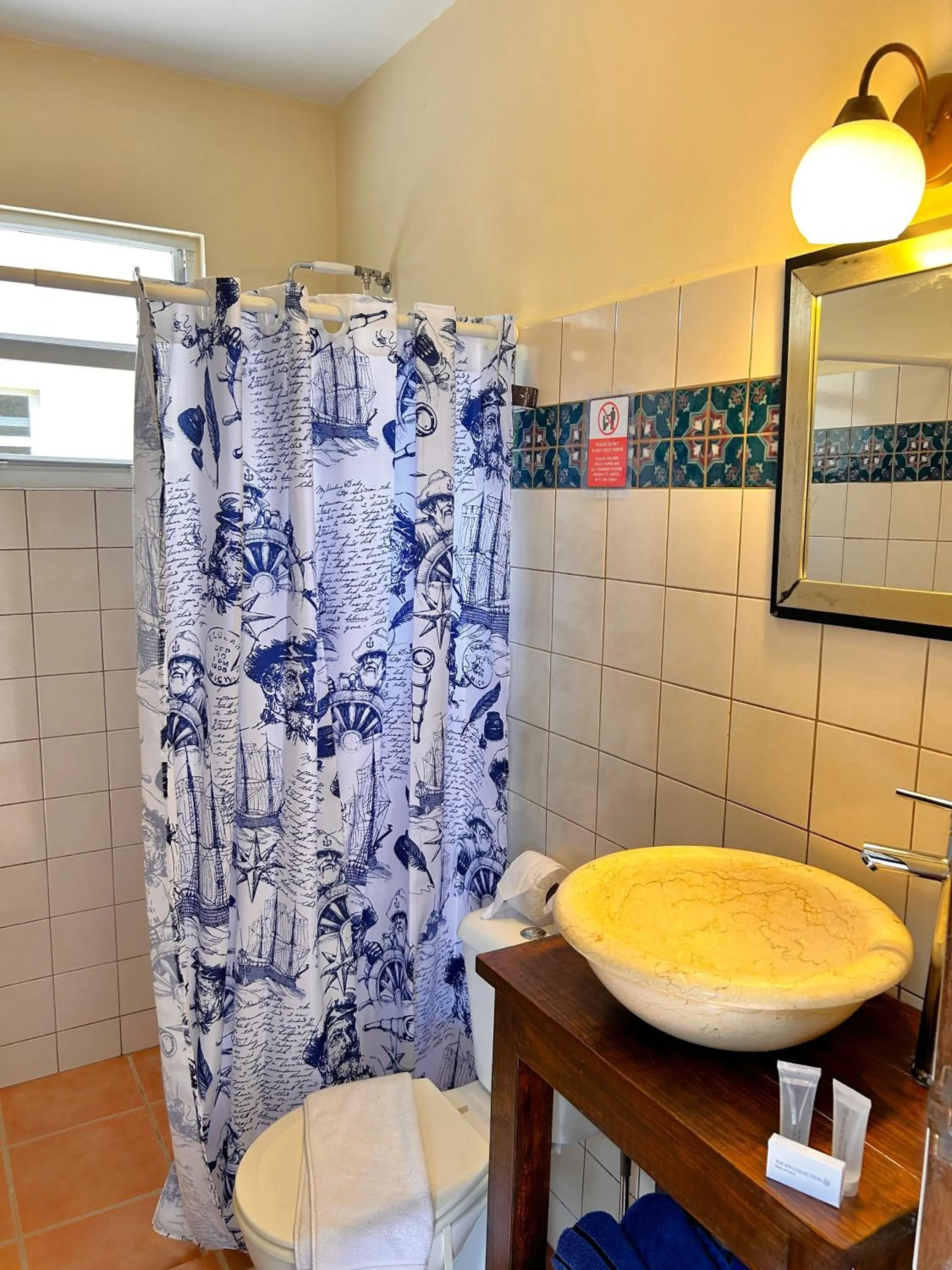 Toilet in Lagun Blou Resort - Curacao