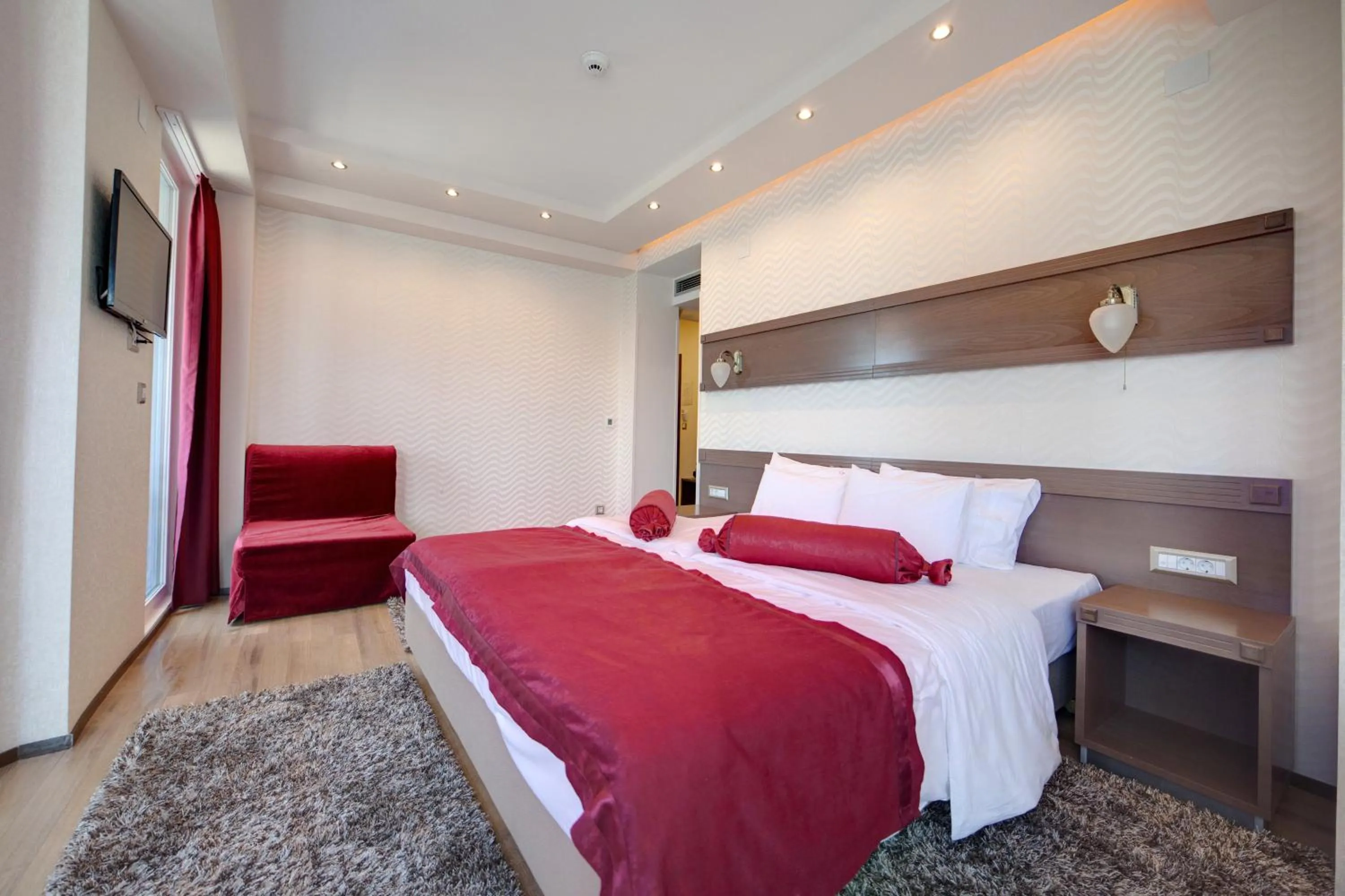 Bedroom, Bed in City Palace Hotel