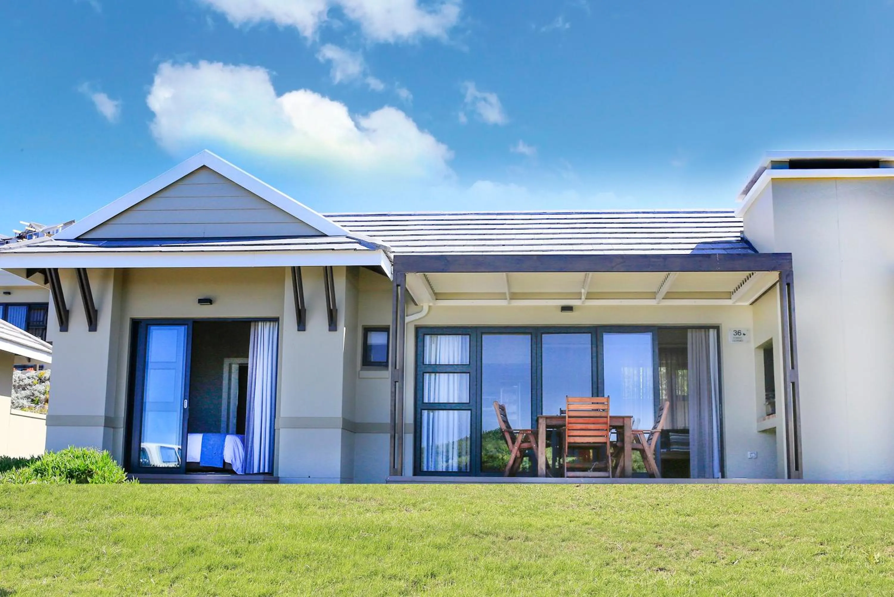 Property building in Brenton Haven Beachfront Resort