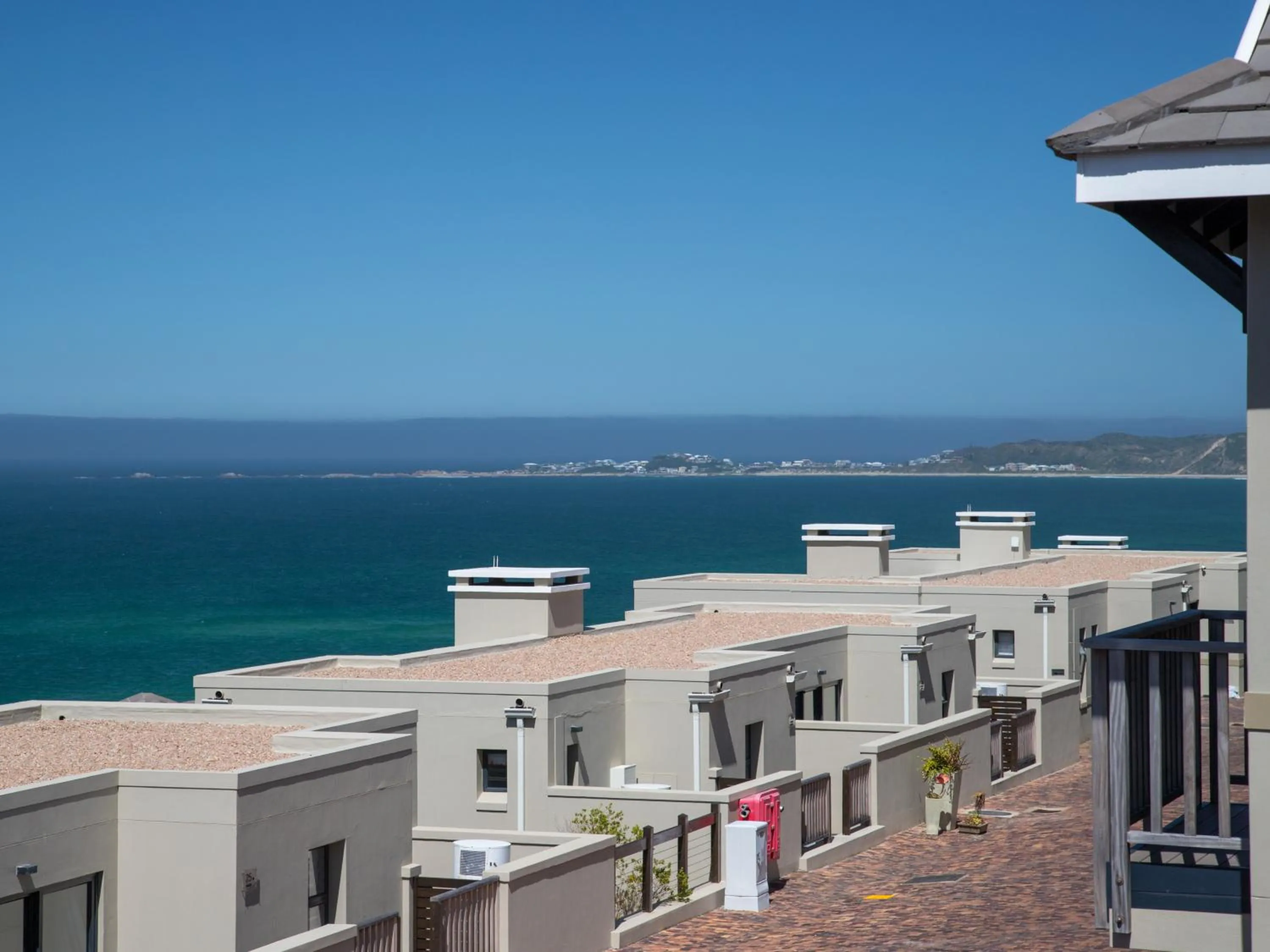 Property building in Brenton Haven Beachfront Resort