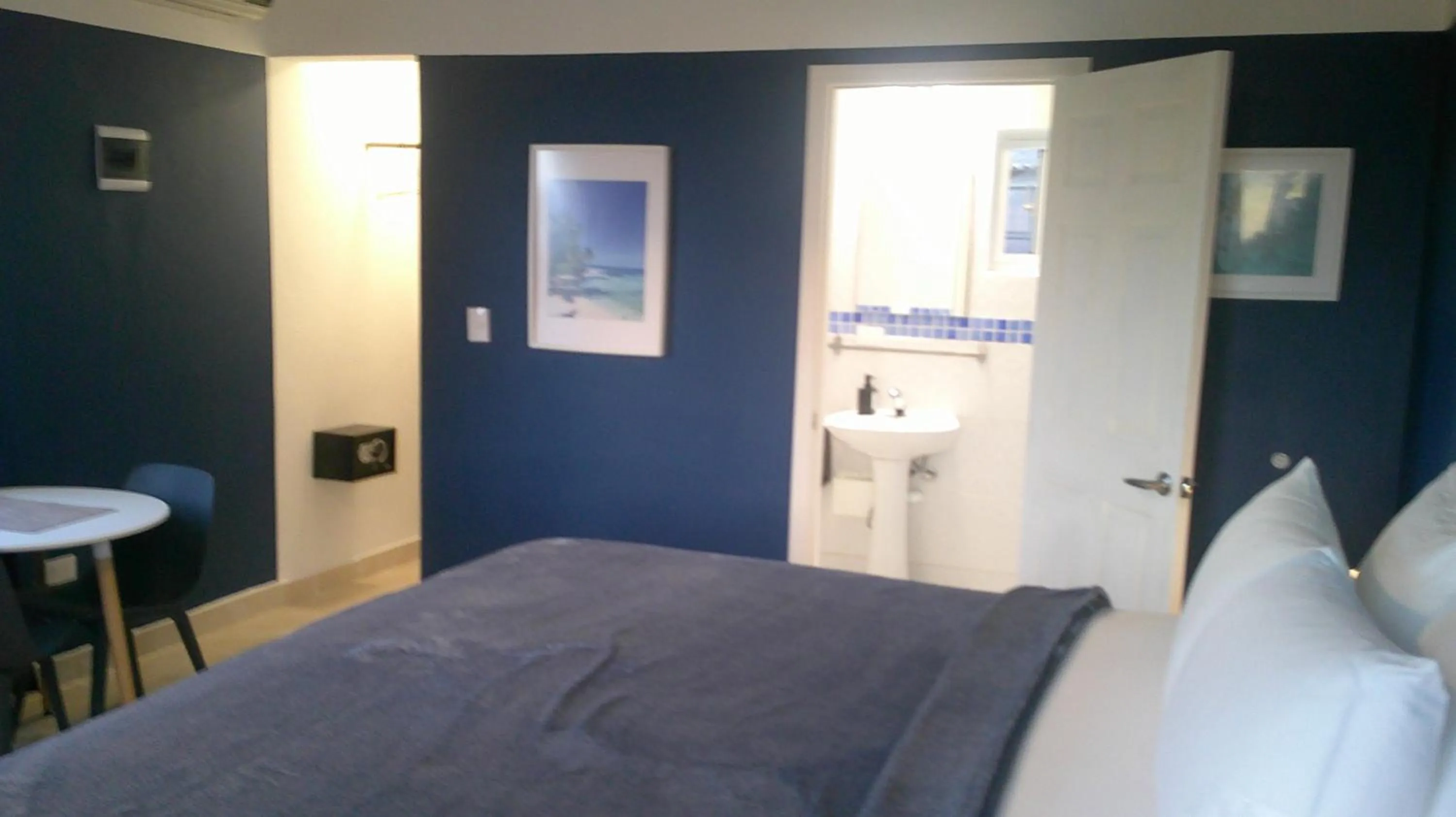 E&J Boutique Residences