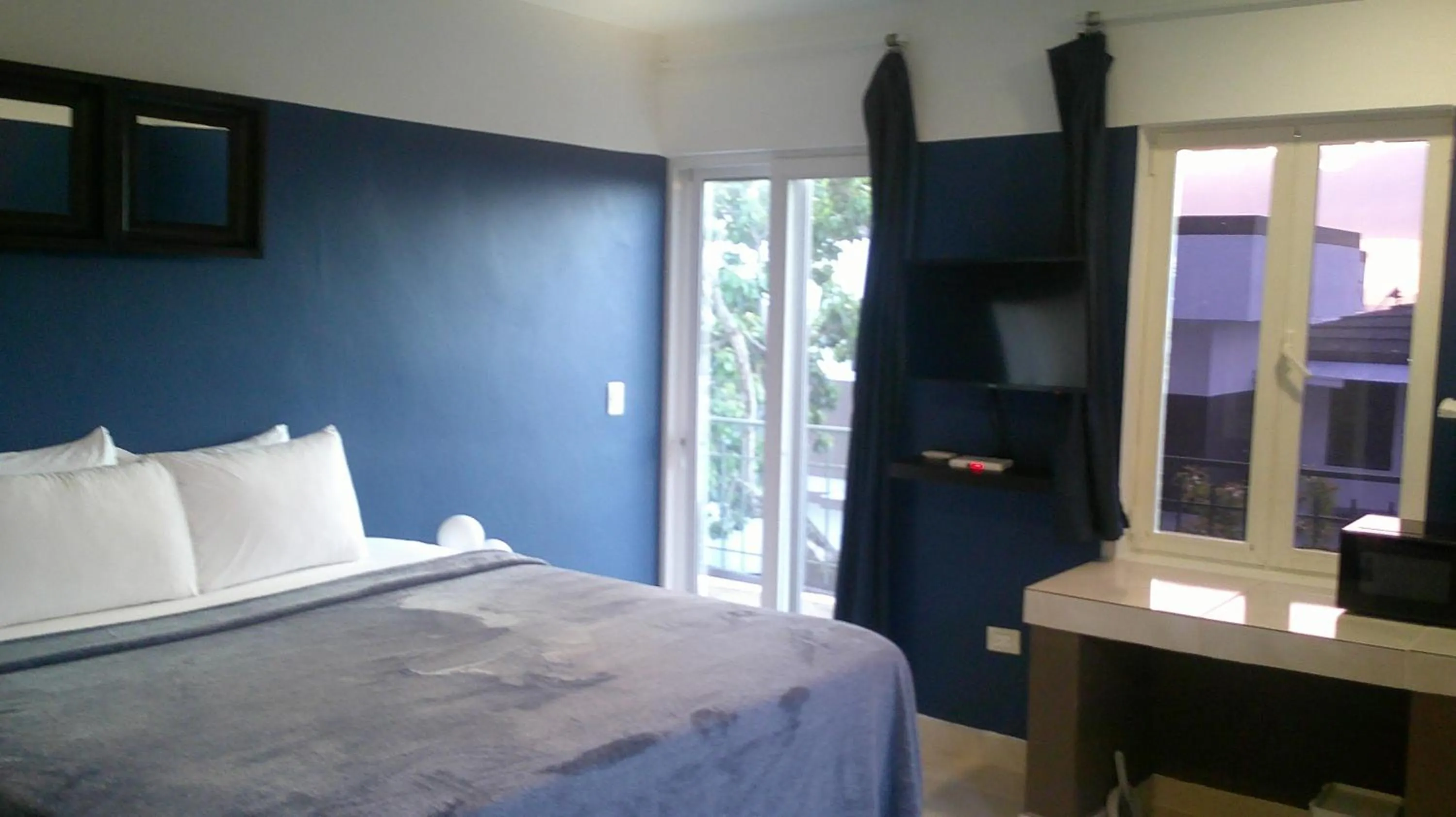 E&J Boutique Residences