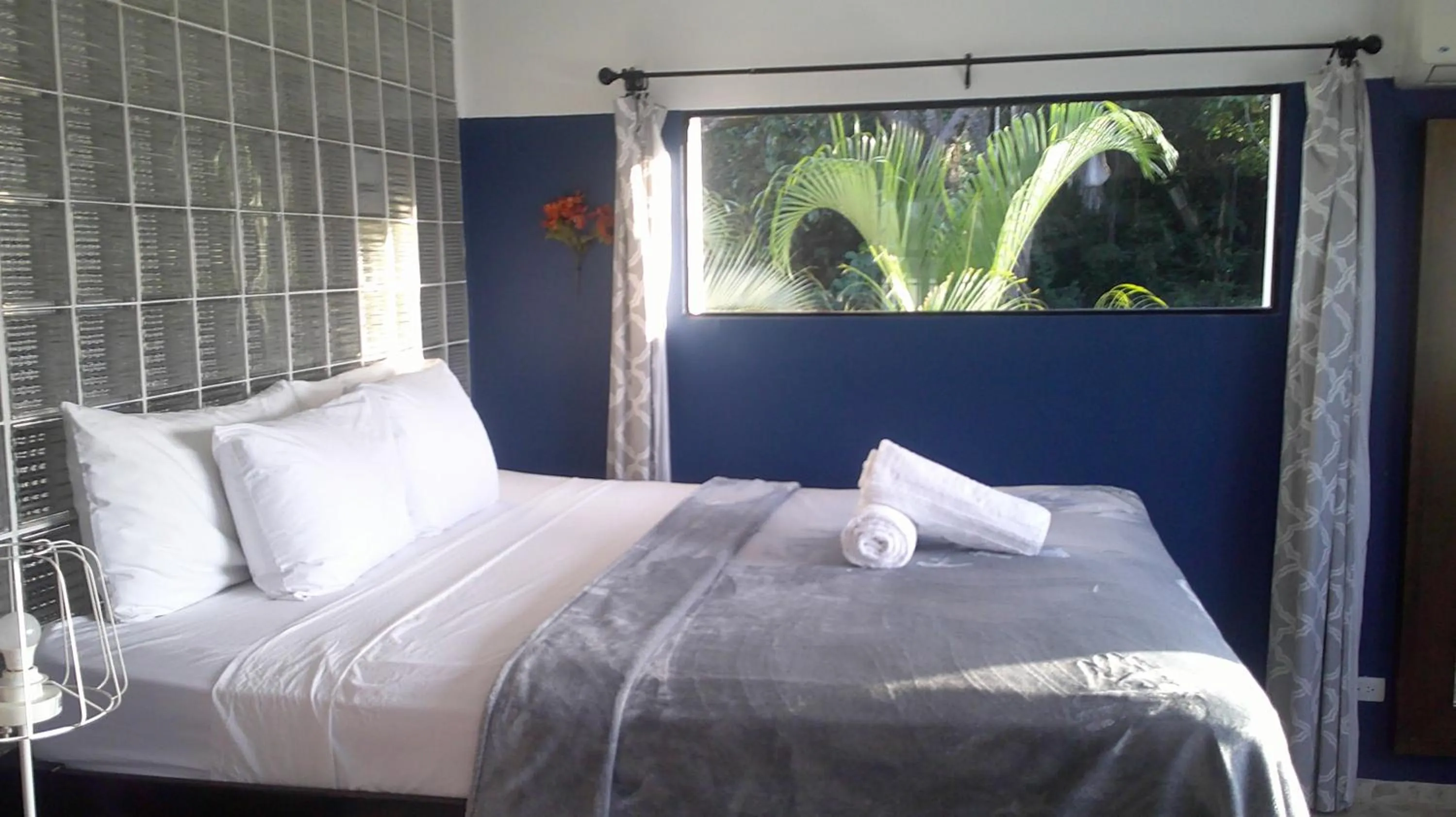 E&J Boutique Residences